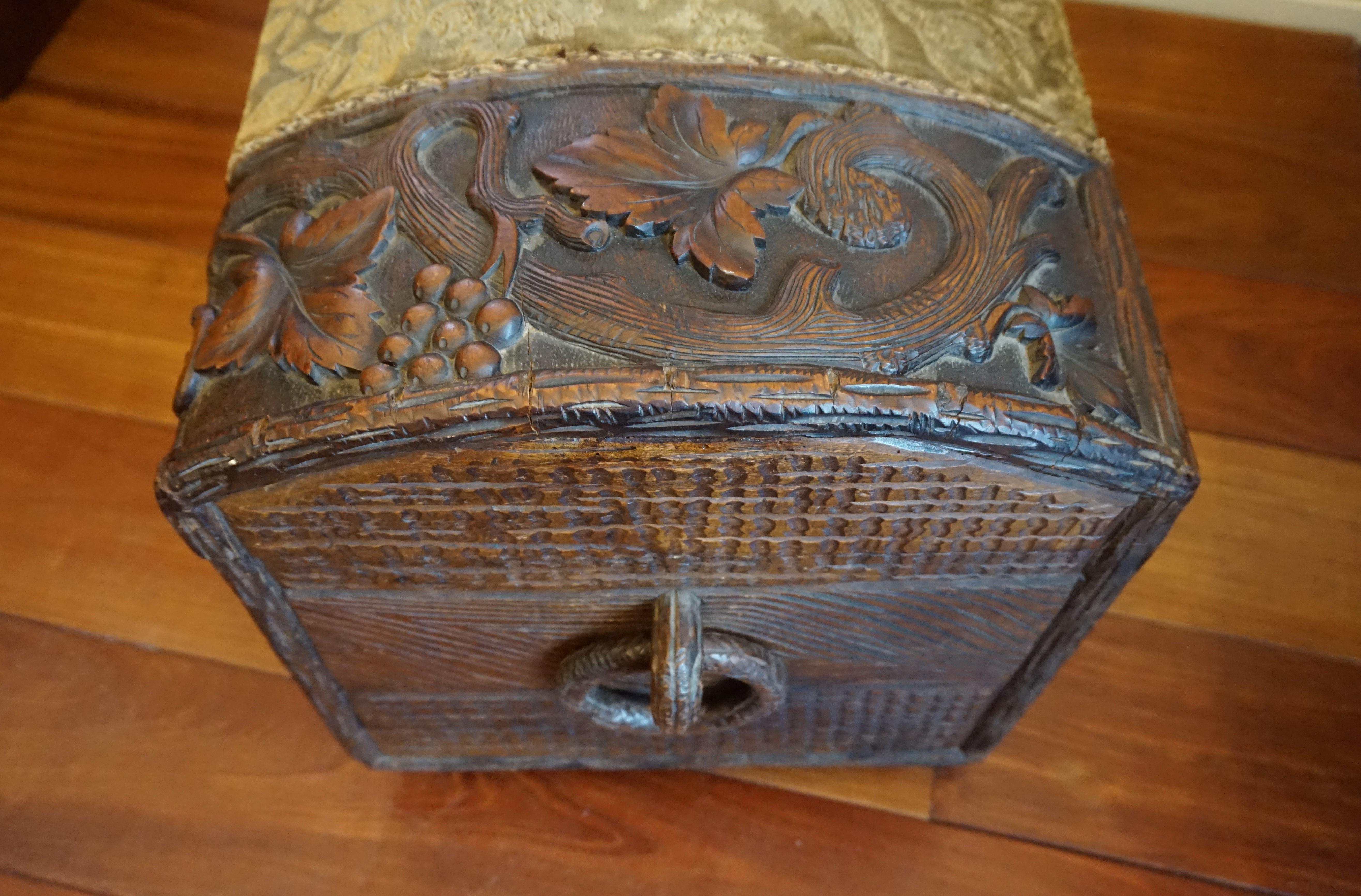 antique chest trunk