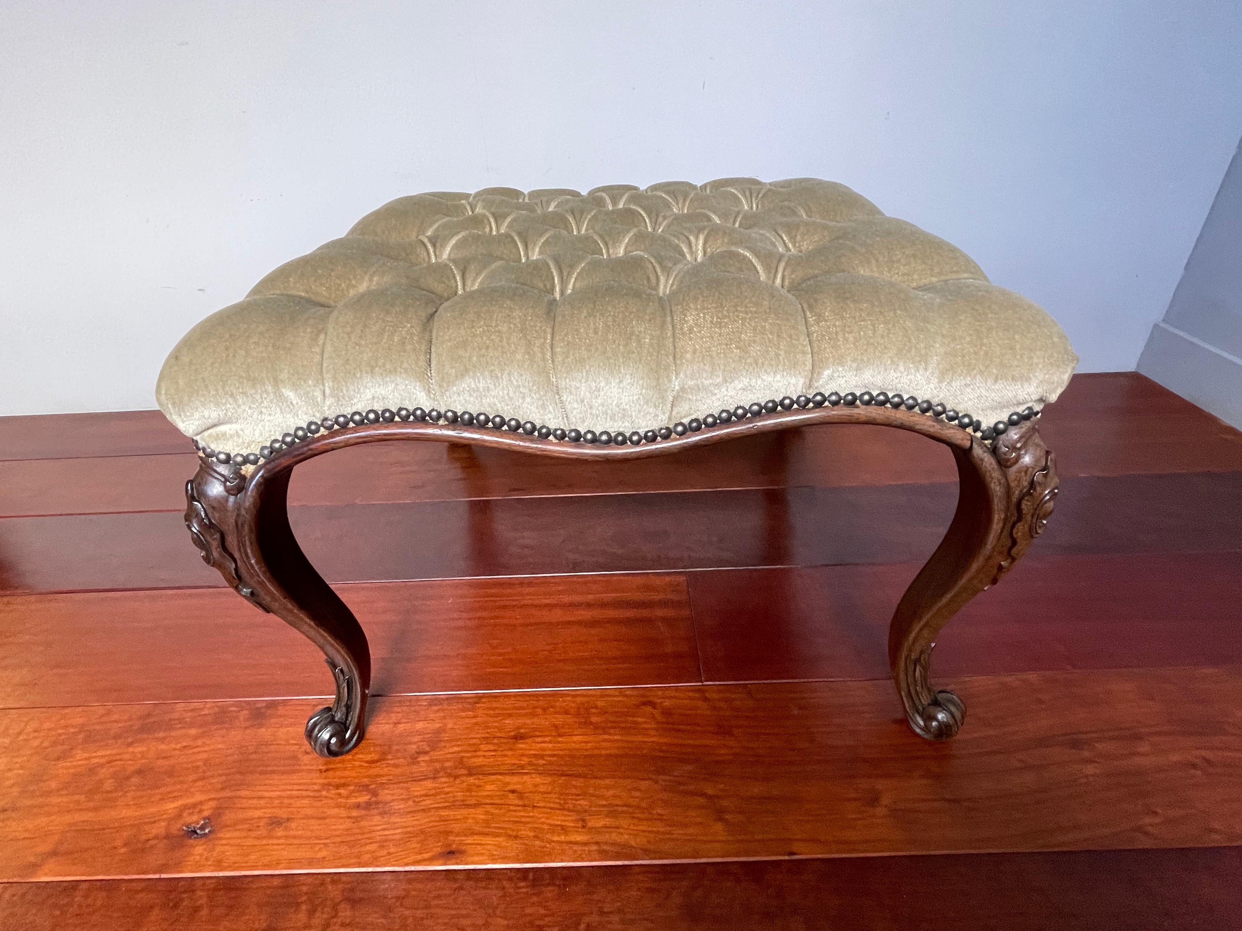 Hand Carved Antique Victorian Nutwood and Deeply Buttoned Green Velor Foot Stool For Sale 1