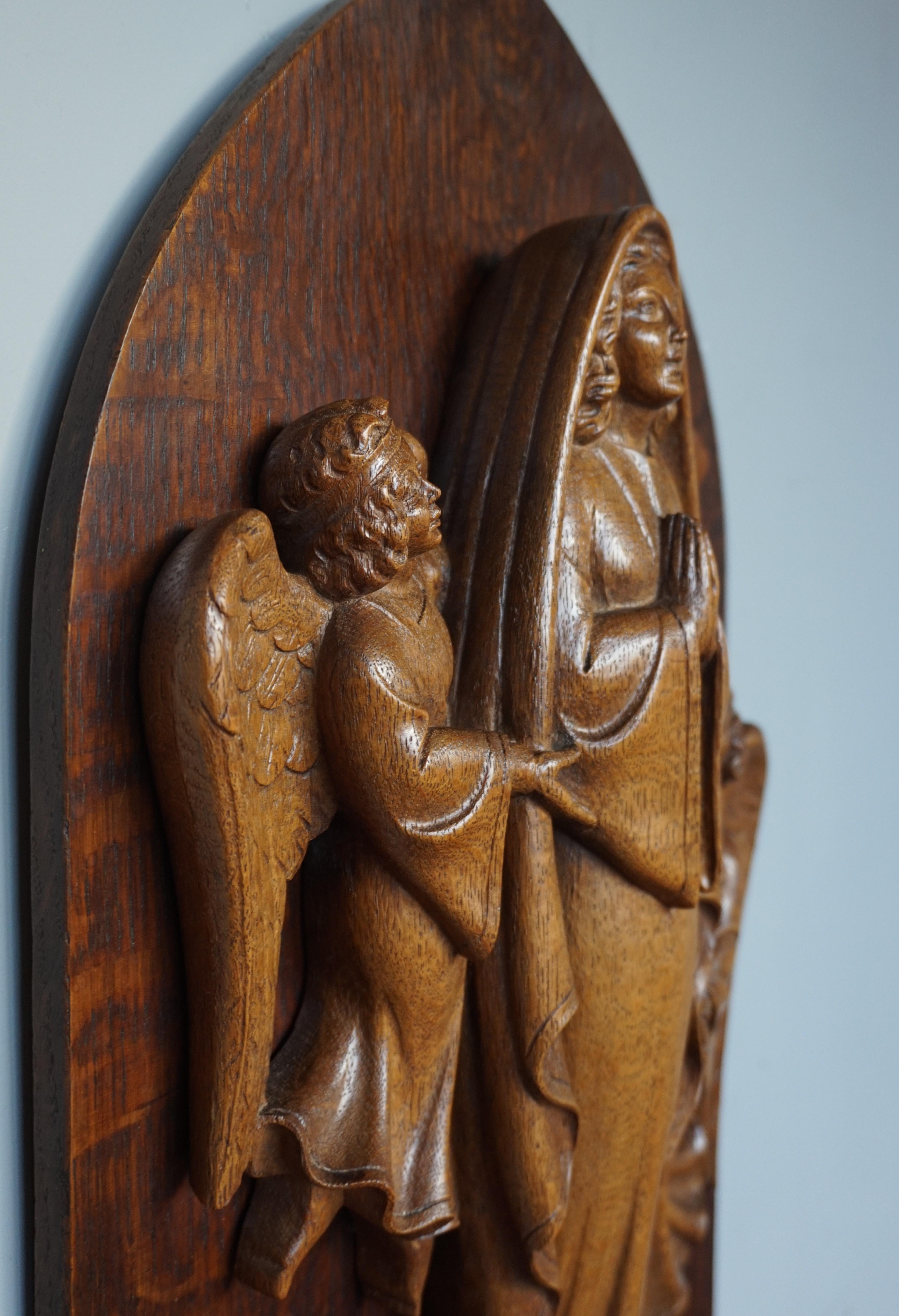 Hand Carved Antique Wall Plaque Sculpture of The Assumption of Mary with Angels In Excellent Condition In Lisse, NL
