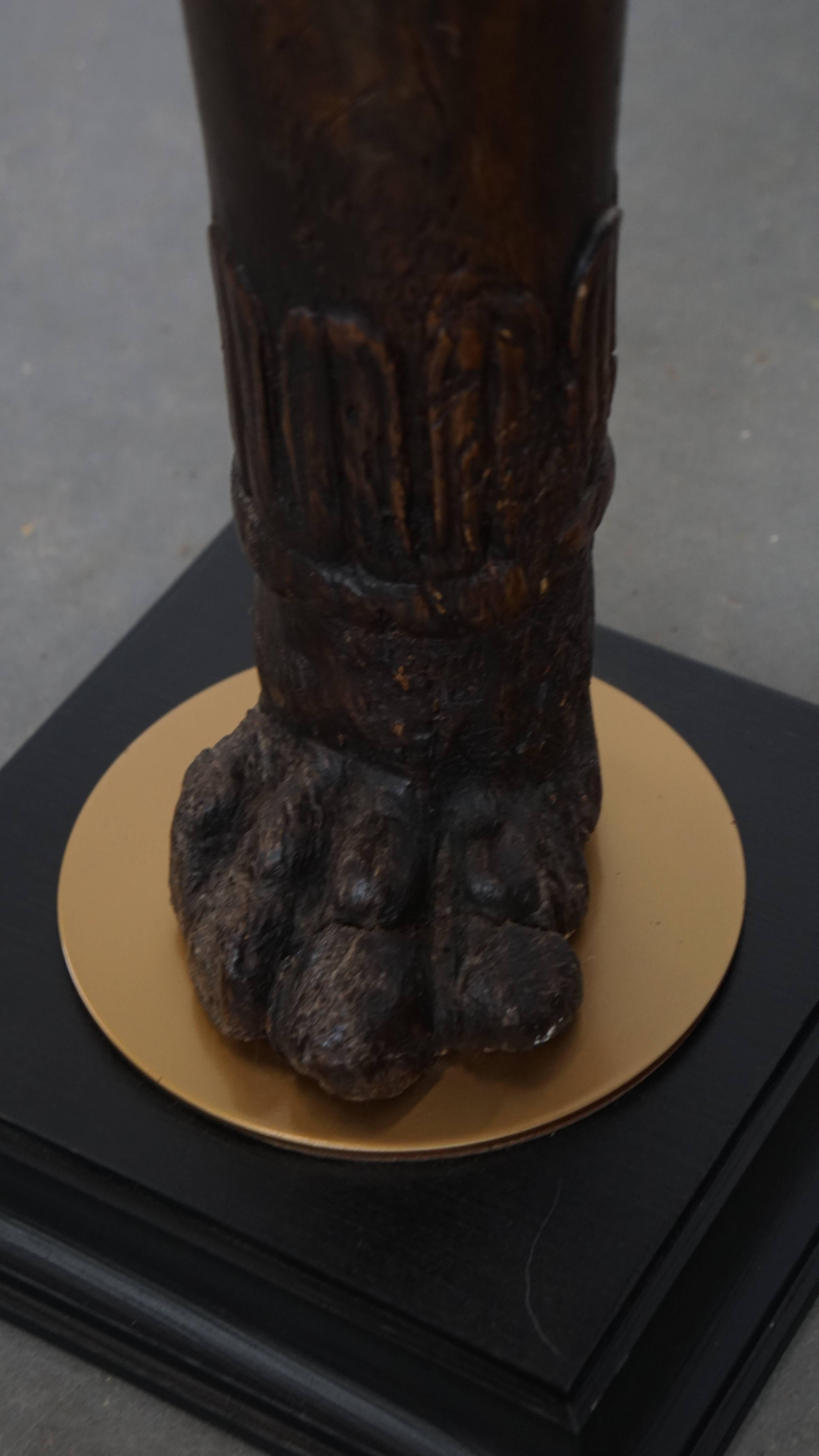 20th Century Hand-Carved Antique Wooden Floor Lamp with Lion Head For Sale