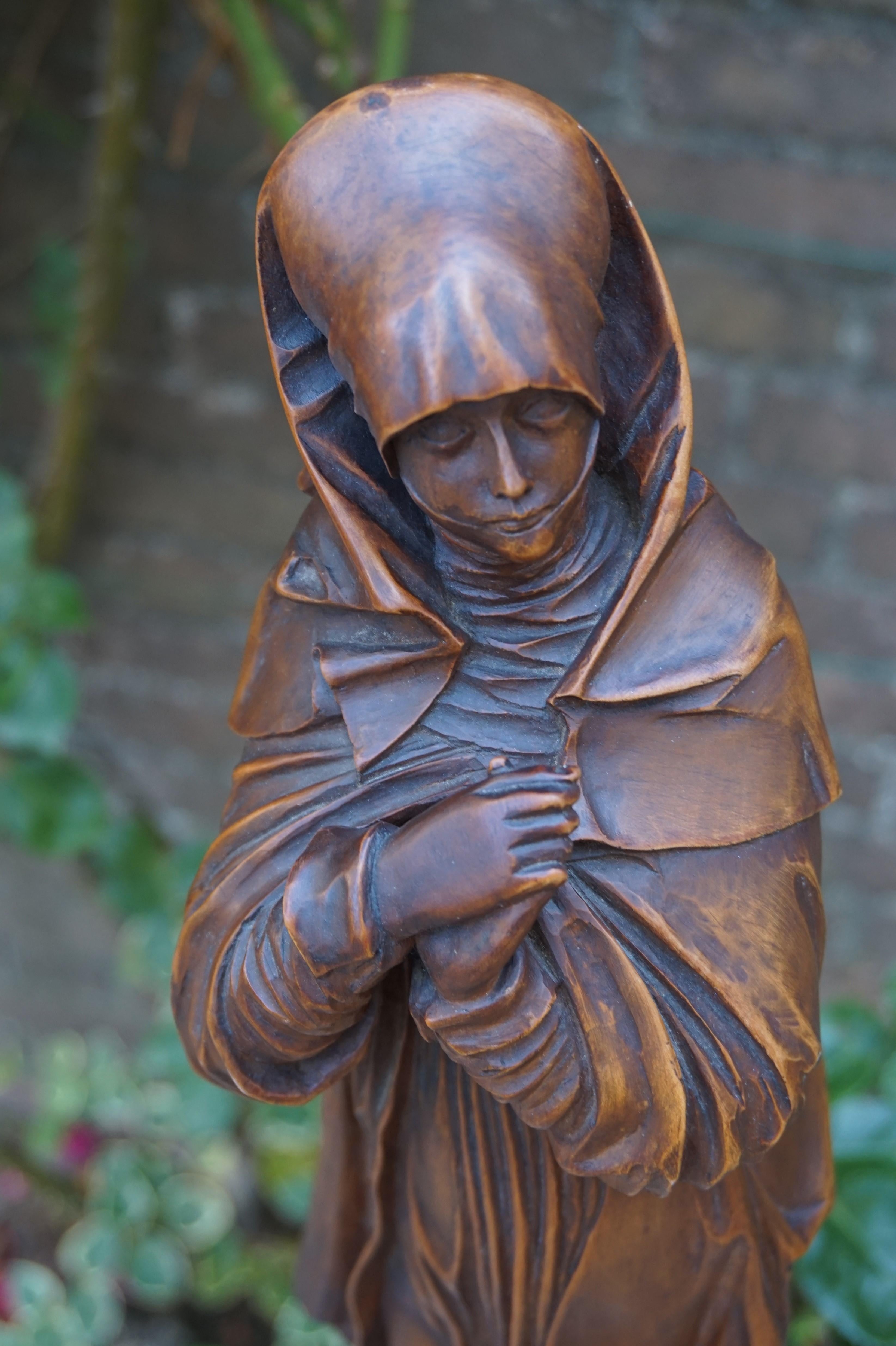 Hand Carved Antique Wooden Statuette / Sculpture of Saint Teresa of Avila/ Jesus 2