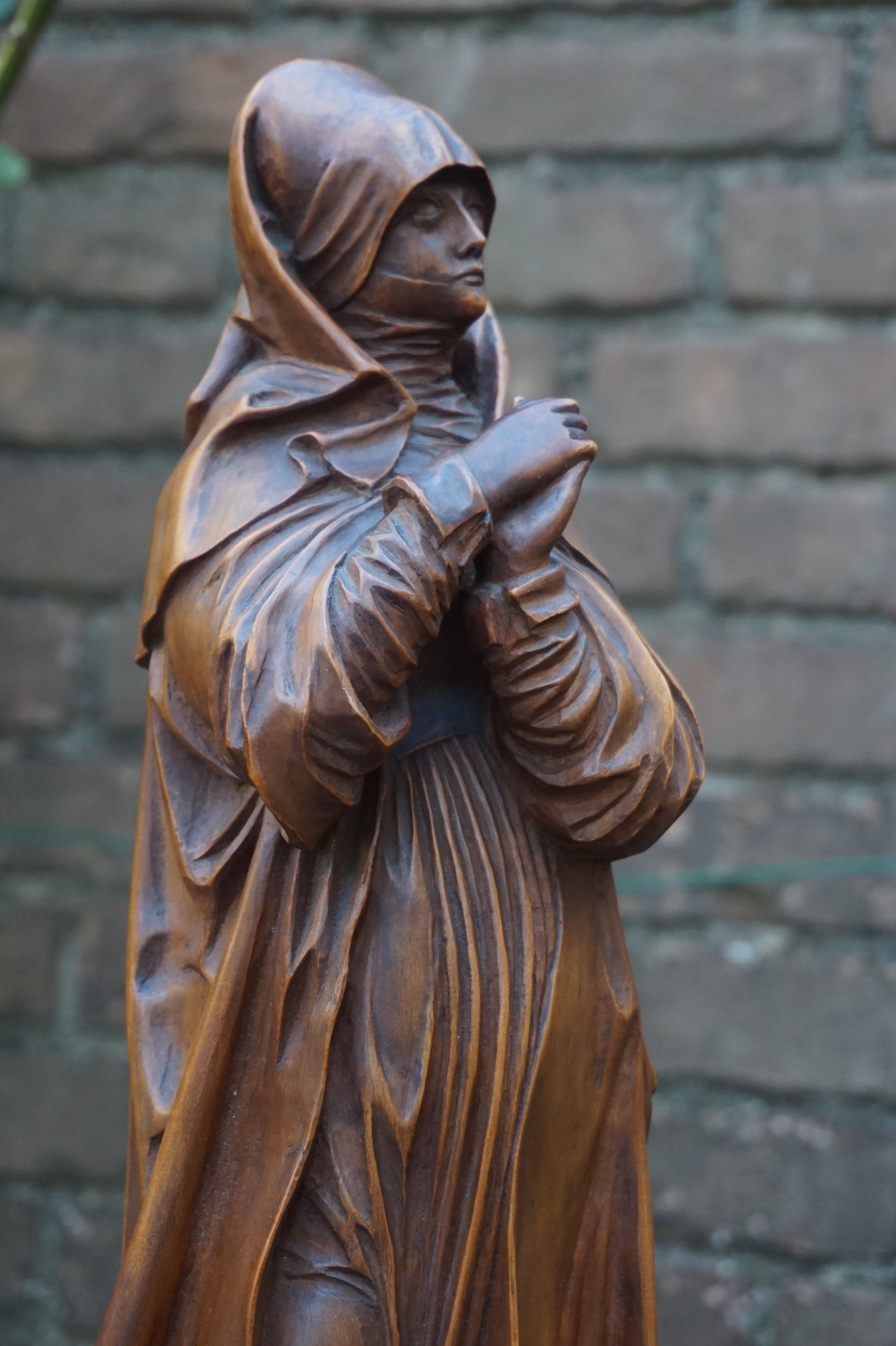 Hand Carved Antique Wooden Statuette / Sculpture of Saint Teresa of Avila/ Jesus 3