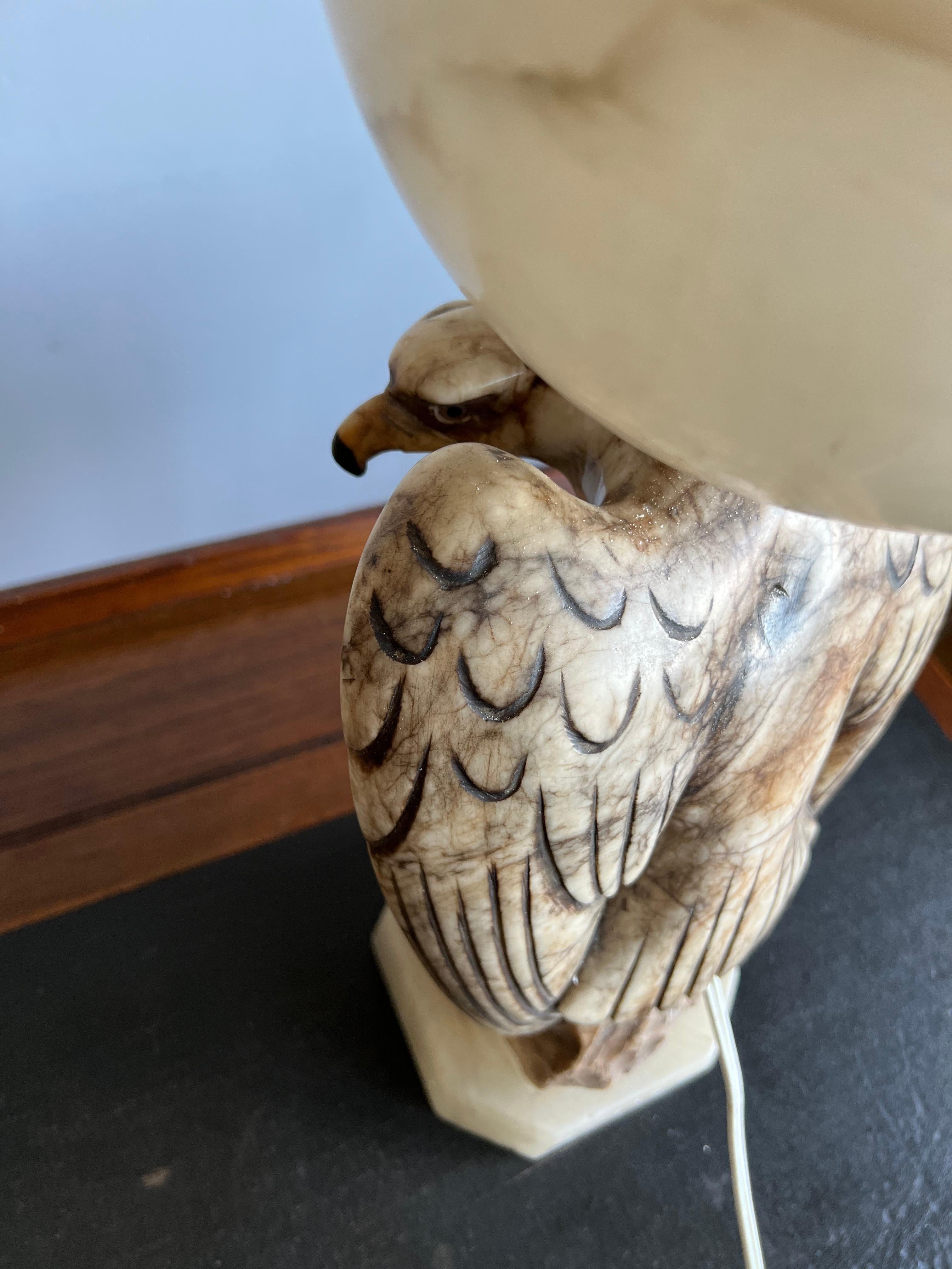 20th Century Hand Carved Art Deco Era Marble Eagle & Alabaster Globe Shade Table Lamp, 1920s For Sale