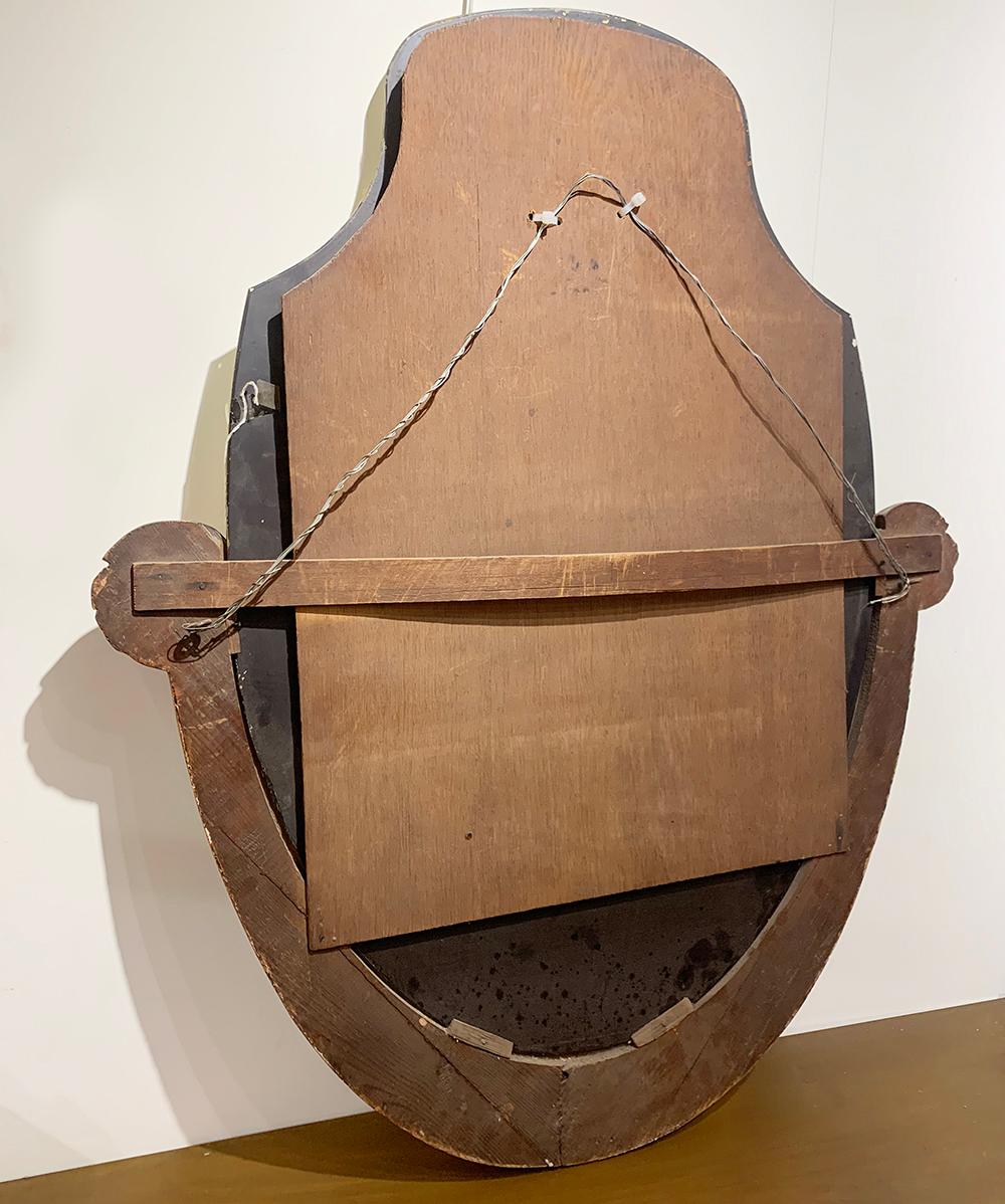 Miroir Art Nouveau sculpté à la main en bois et biseauté en vente 3