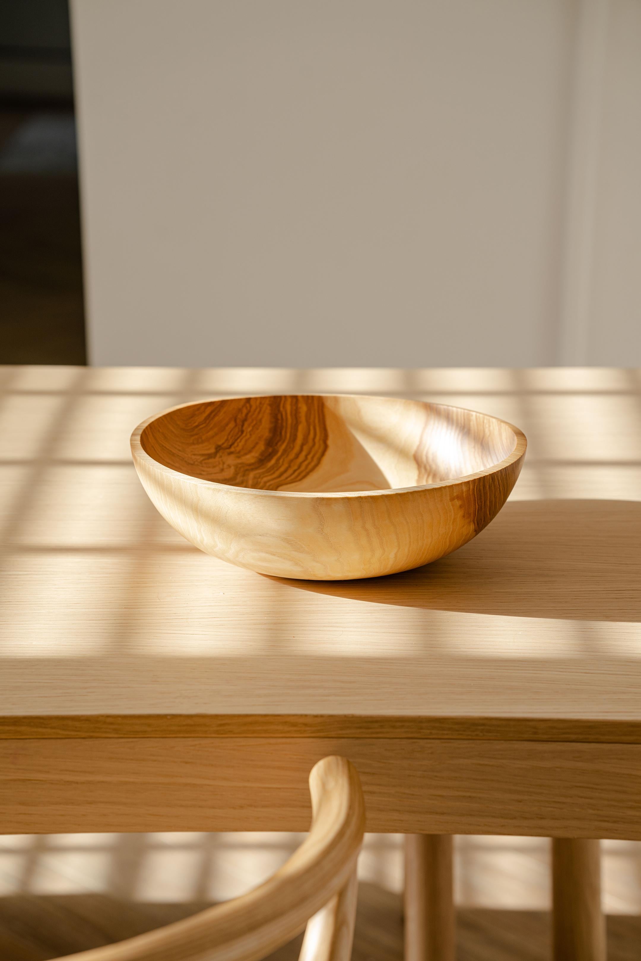 Contemporary Hand Carved Ash wood Nesting Bowl Set For Sale