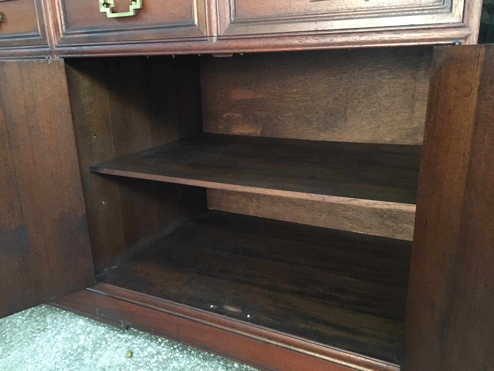 Hand-Carved Asian Chinoiserie China Cabinet Hutch by Ricardo Lynn In Good Condition In Jacksonville, FL