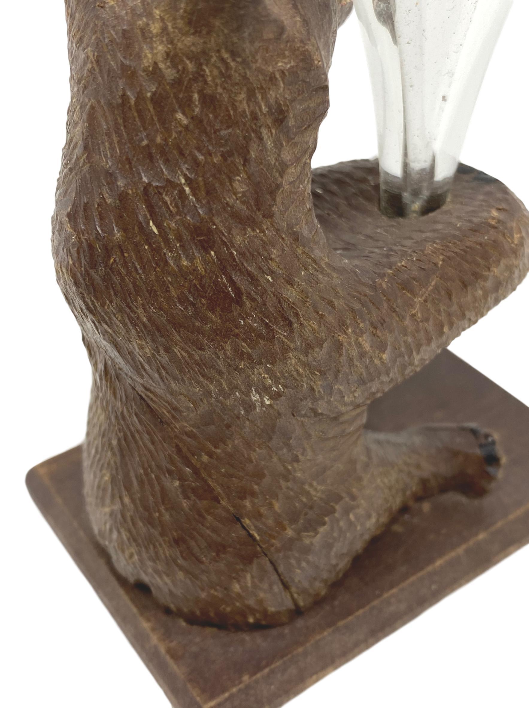 Hand Carved Black Forest Brienz Wooden Bear with an Engraved Glass Vase or Flute For Sale 4