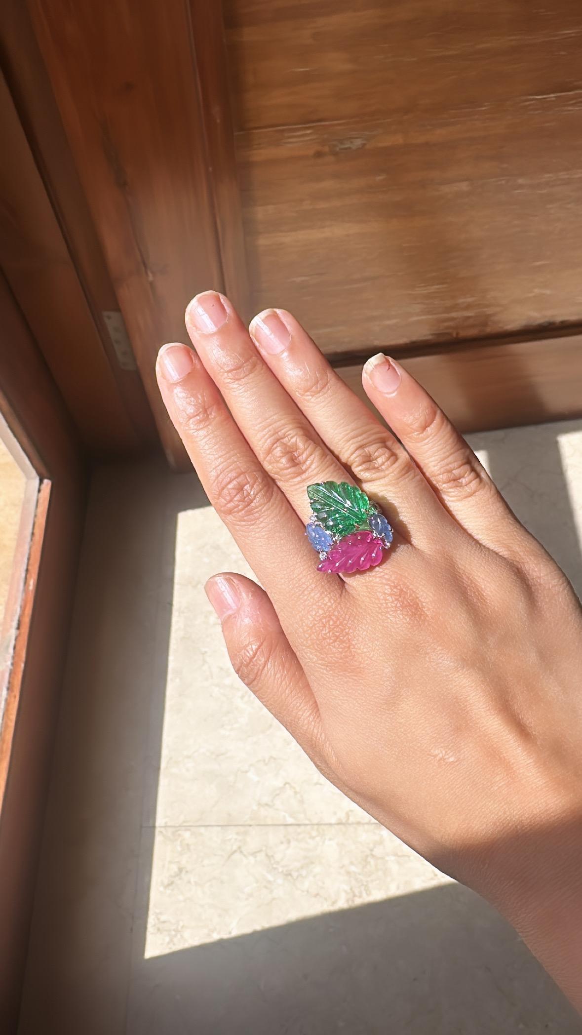 Hand carved, Blue Sapphire, Emerald, Ruby & Diamonds Tuttu Frutti Cocktail Ring For Sale 3