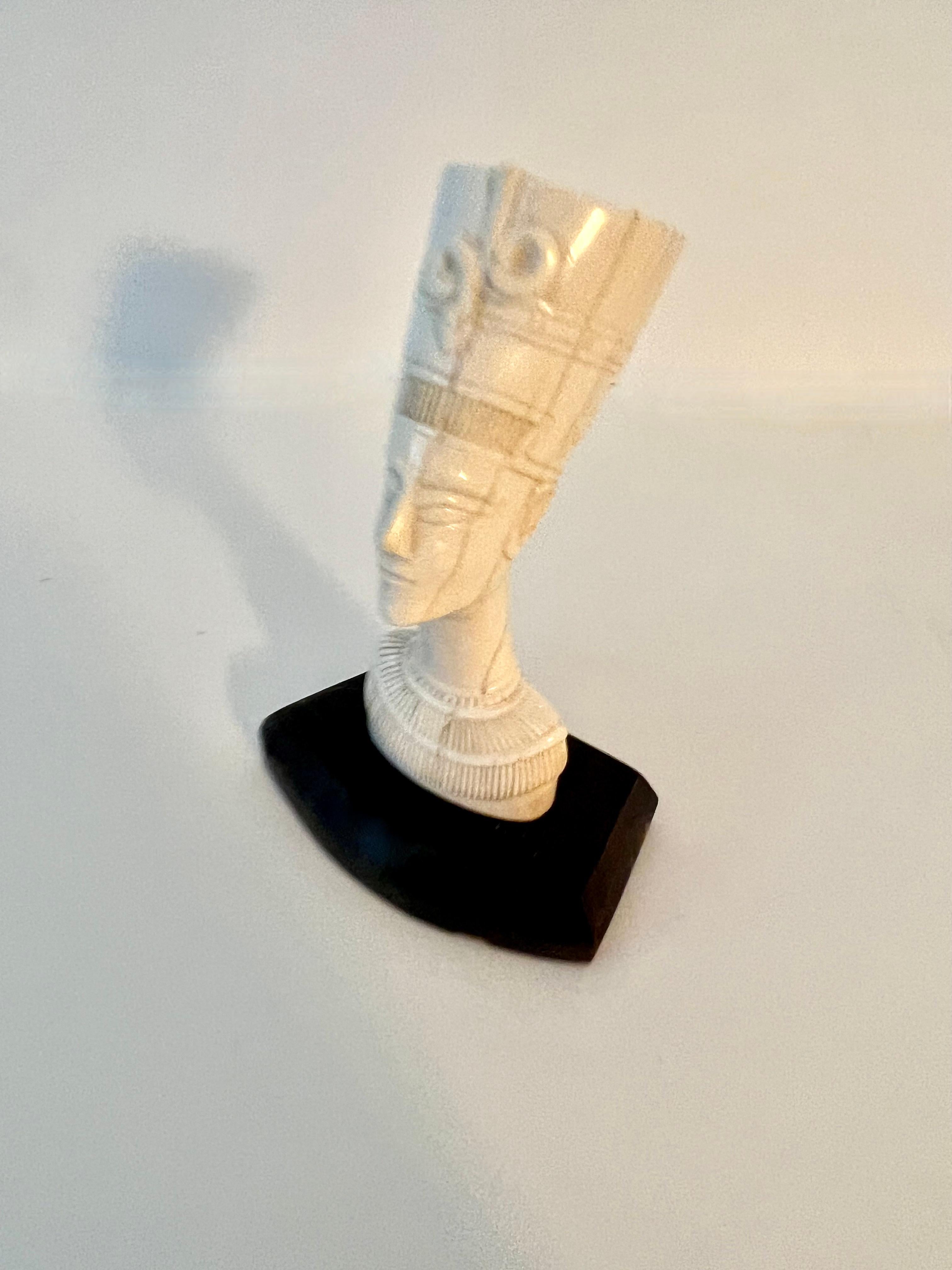 Hand-Carved Hand Carved Bone Bust of Nefertiti on Wood Base For Sale