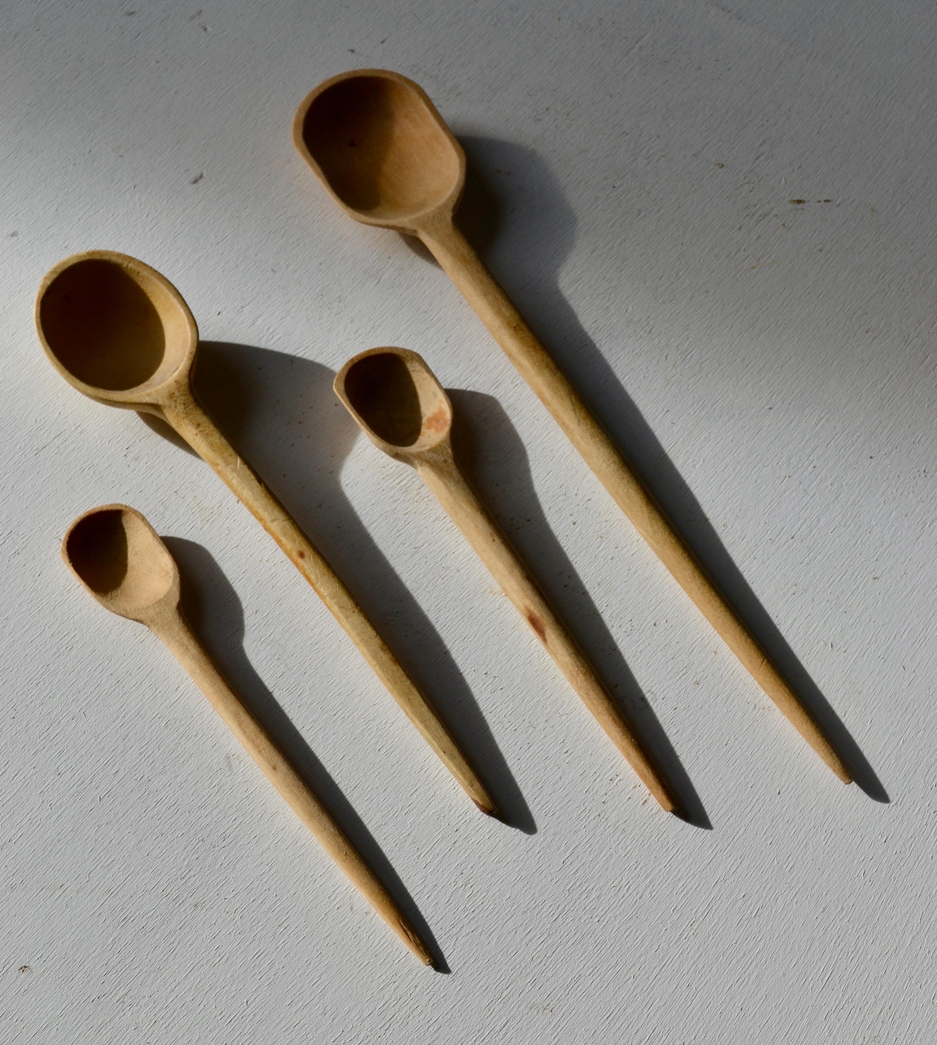 Handgeschnitztes Servierbesteck aus Buchsbaumholz - Frankreich - Anfang des 20. Jahrhunderts. im Angebot 6