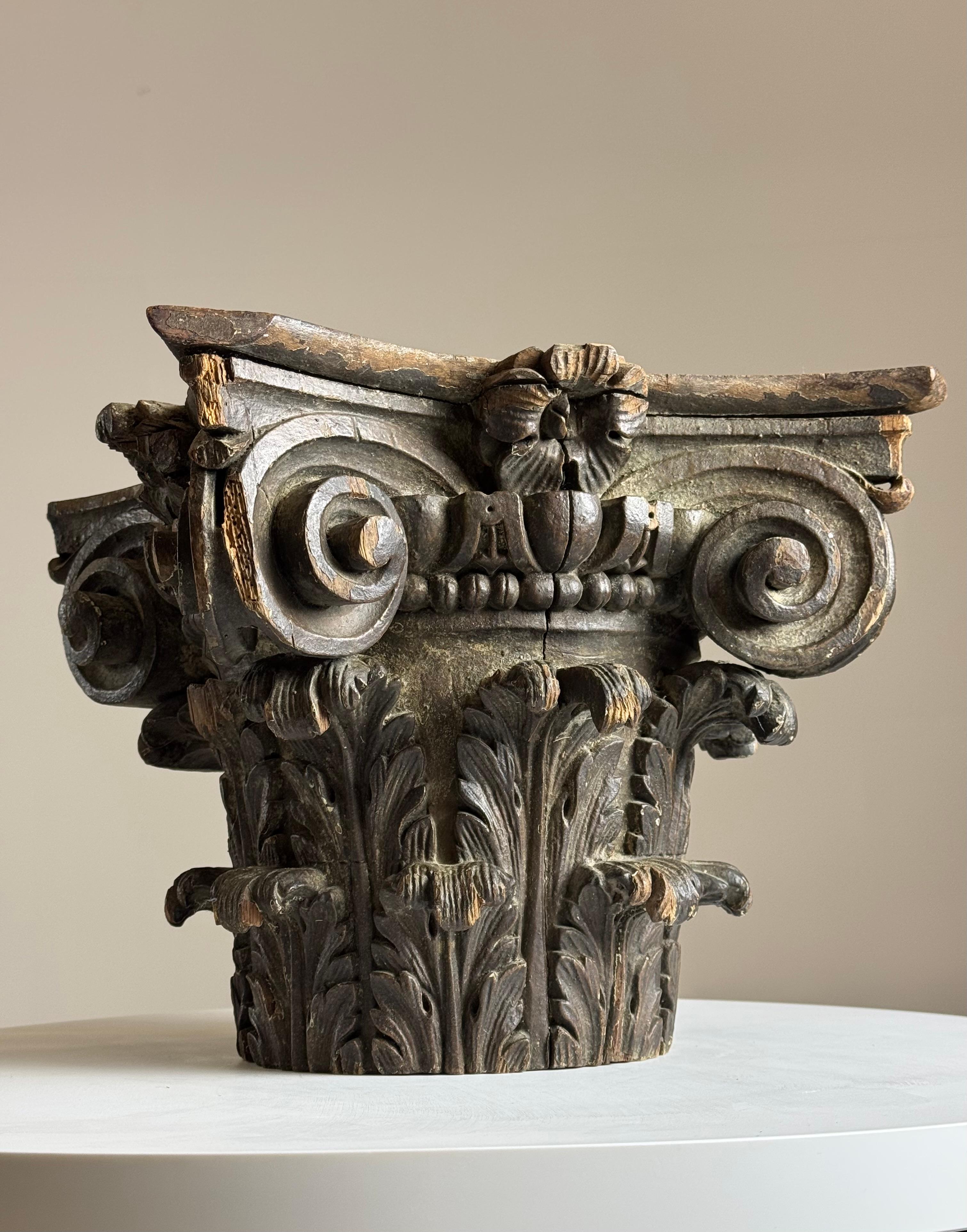 Hand-carved capital, 18th century

Hand-carved capital.
Carved from solid oak.
Originating from France, 18th century.

Was attached to a wall at an angle and is therefore less finely carved at this point.

Dimensions: 29H x 33L x 35W cm