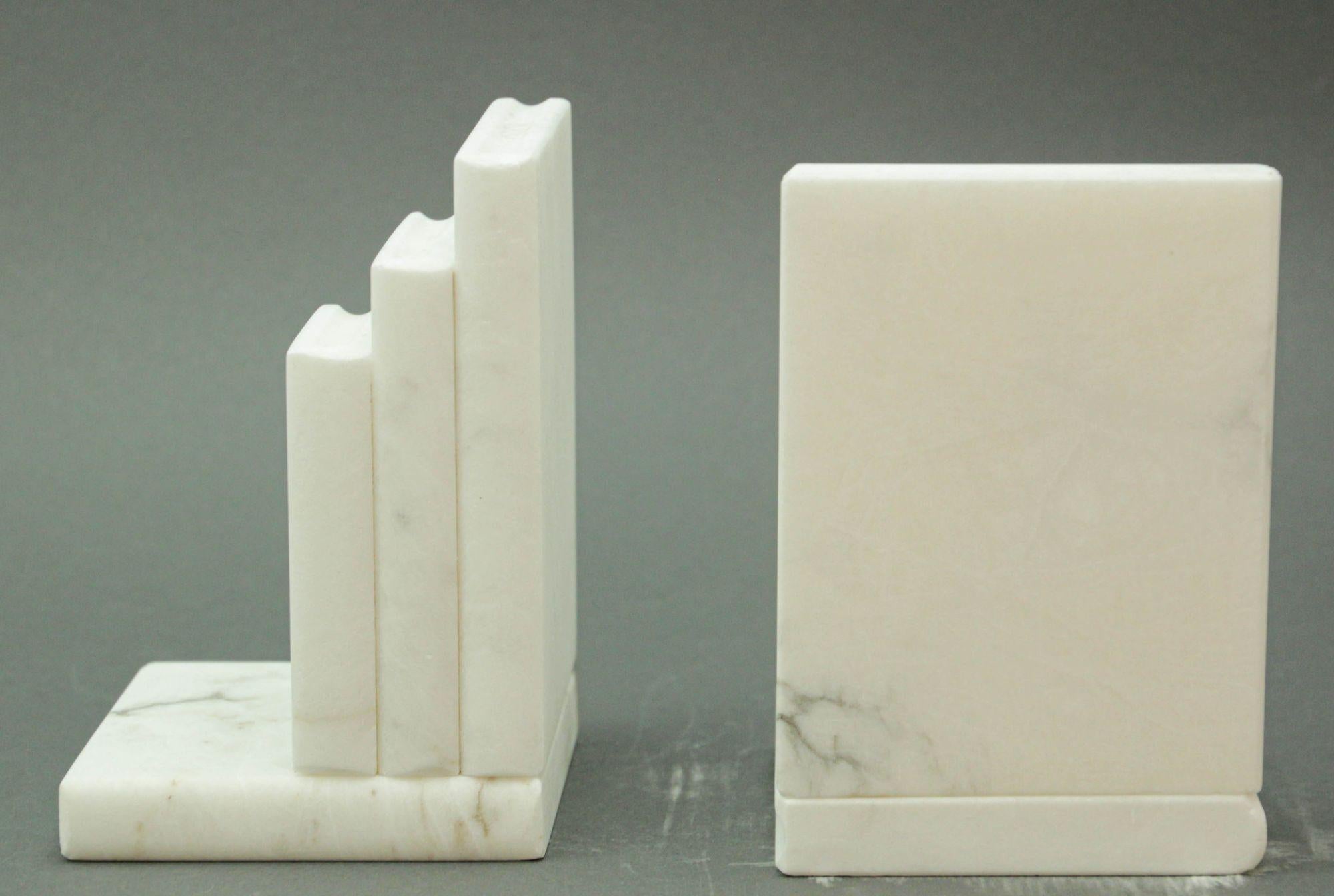 20th Century Hand Carved Carrara White Marble Books Stacked Bookends Italy 1970's For Sale