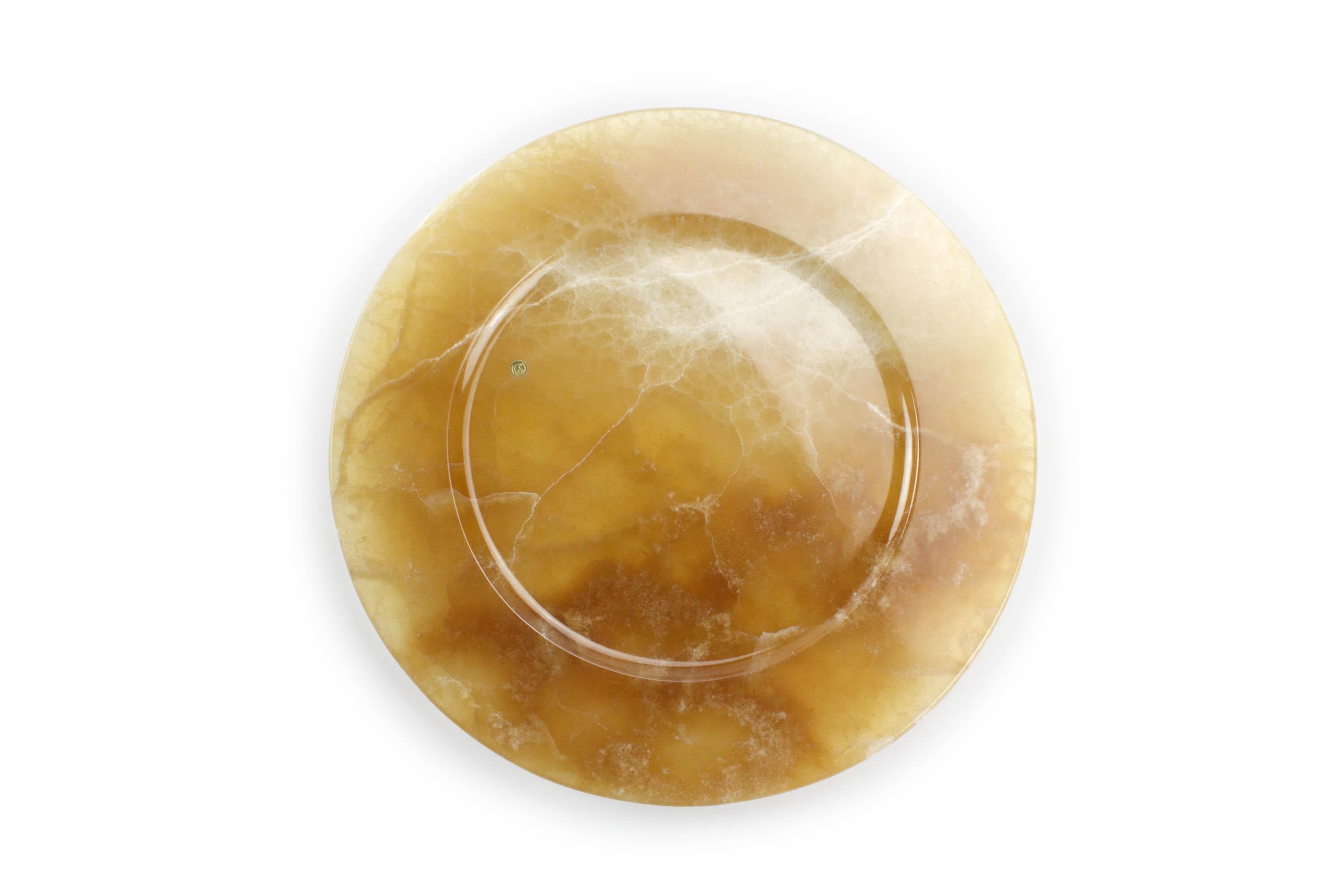 Contemporary Charger Plate Platters Serveware Amber Onyx Marble Collectible Handmade Italy For Sale