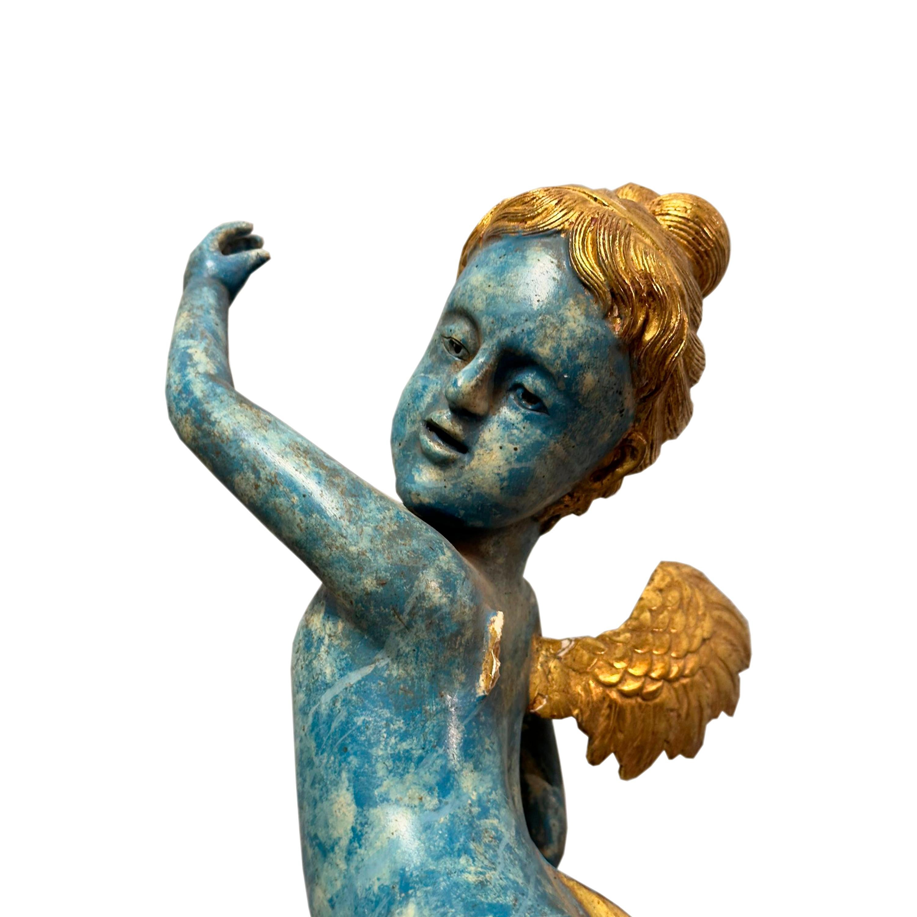 Hand-carved Cherub Sculptures and Polychrome and Gold Leaf. Italy, 19th century For Sale 6