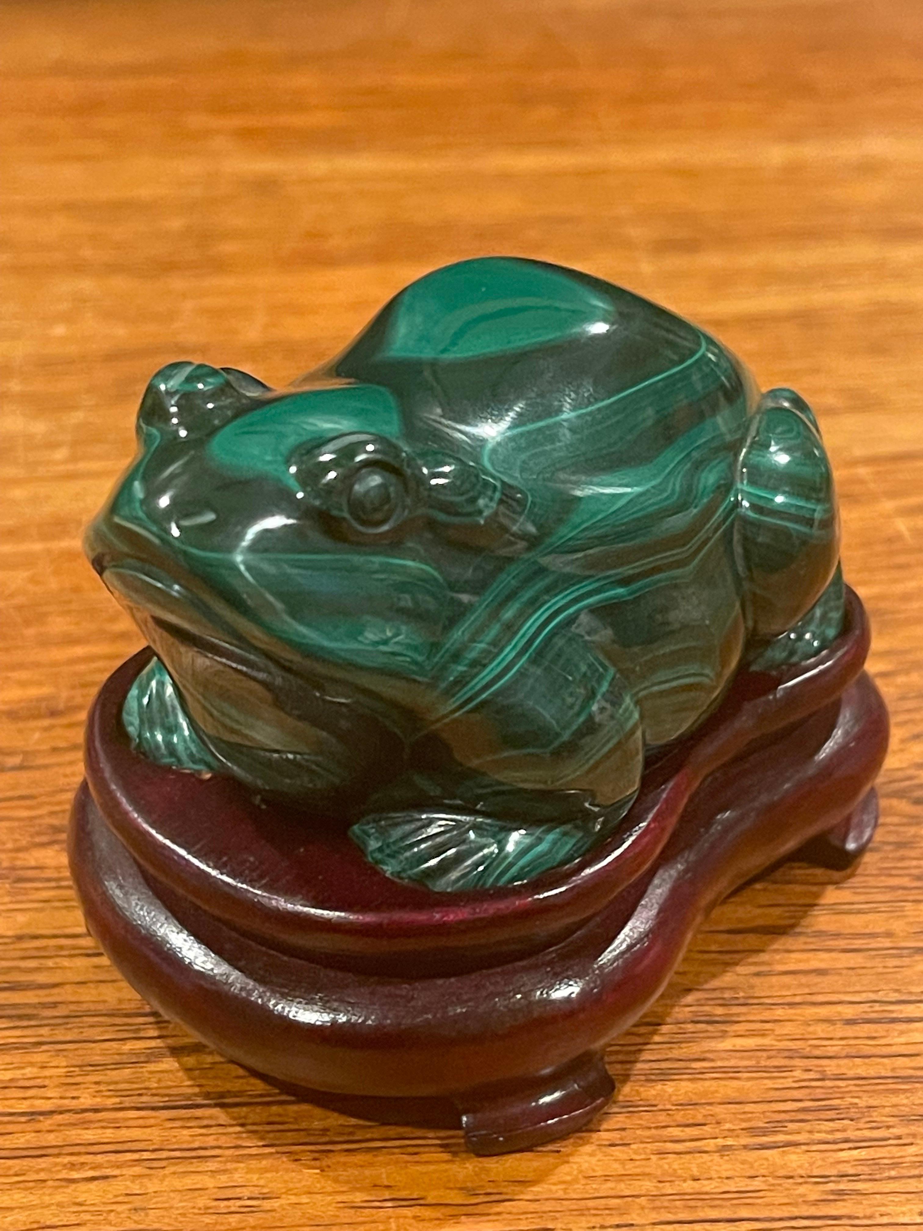 Hand Carved Chinese Malachite Frog / Toad Sculpture on Base 4