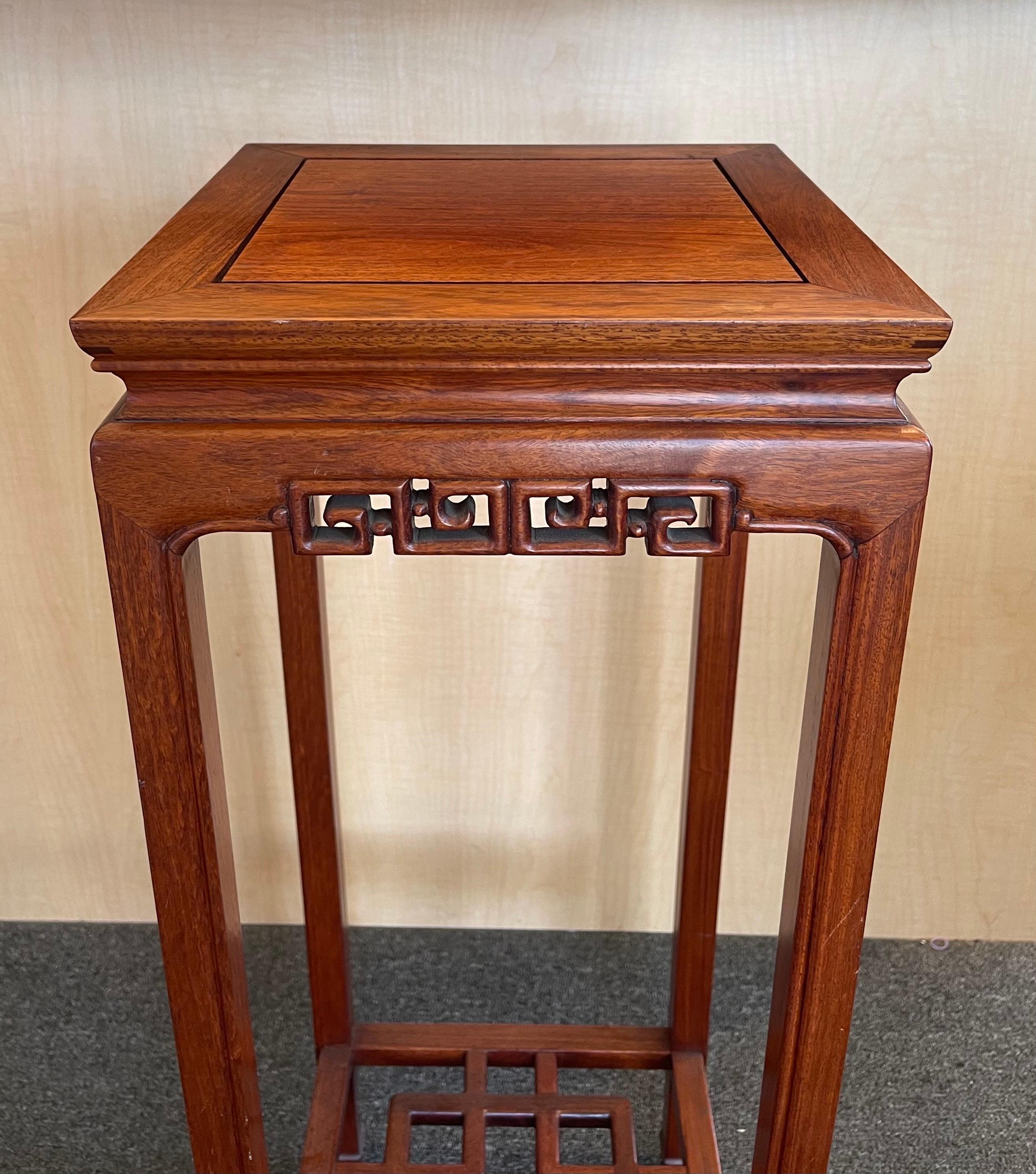 Hand Carved Chinese Rosewood Stand / Pedestal In Good Condition For Sale In San Diego, CA