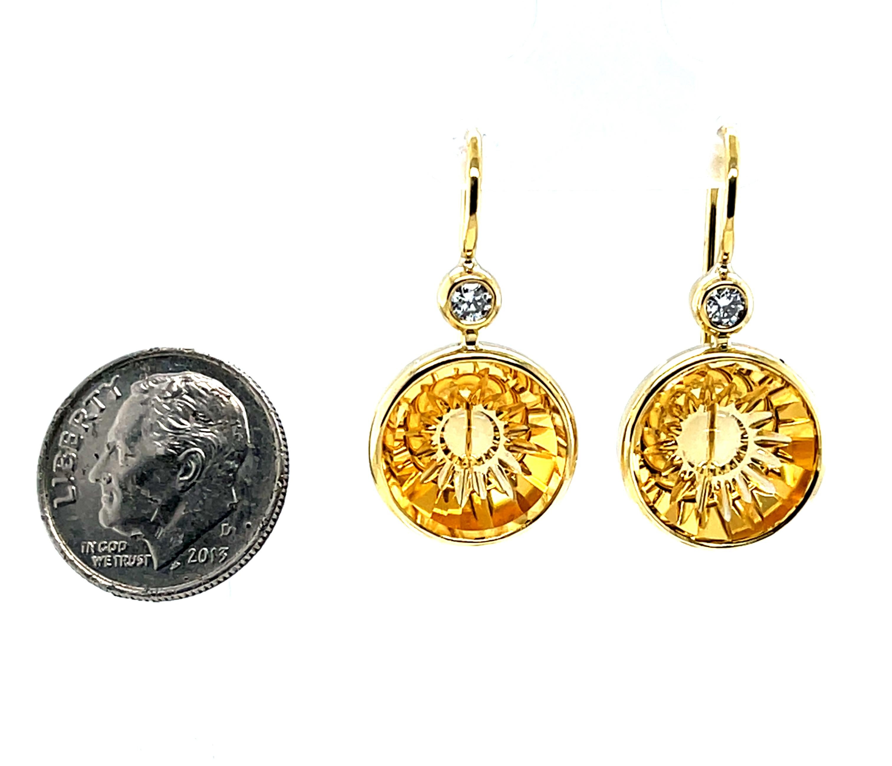 Pendientes Colgantes de Oro Amarillo de 18k con Citrino Tallado a Mano y Diamantes en venta 1