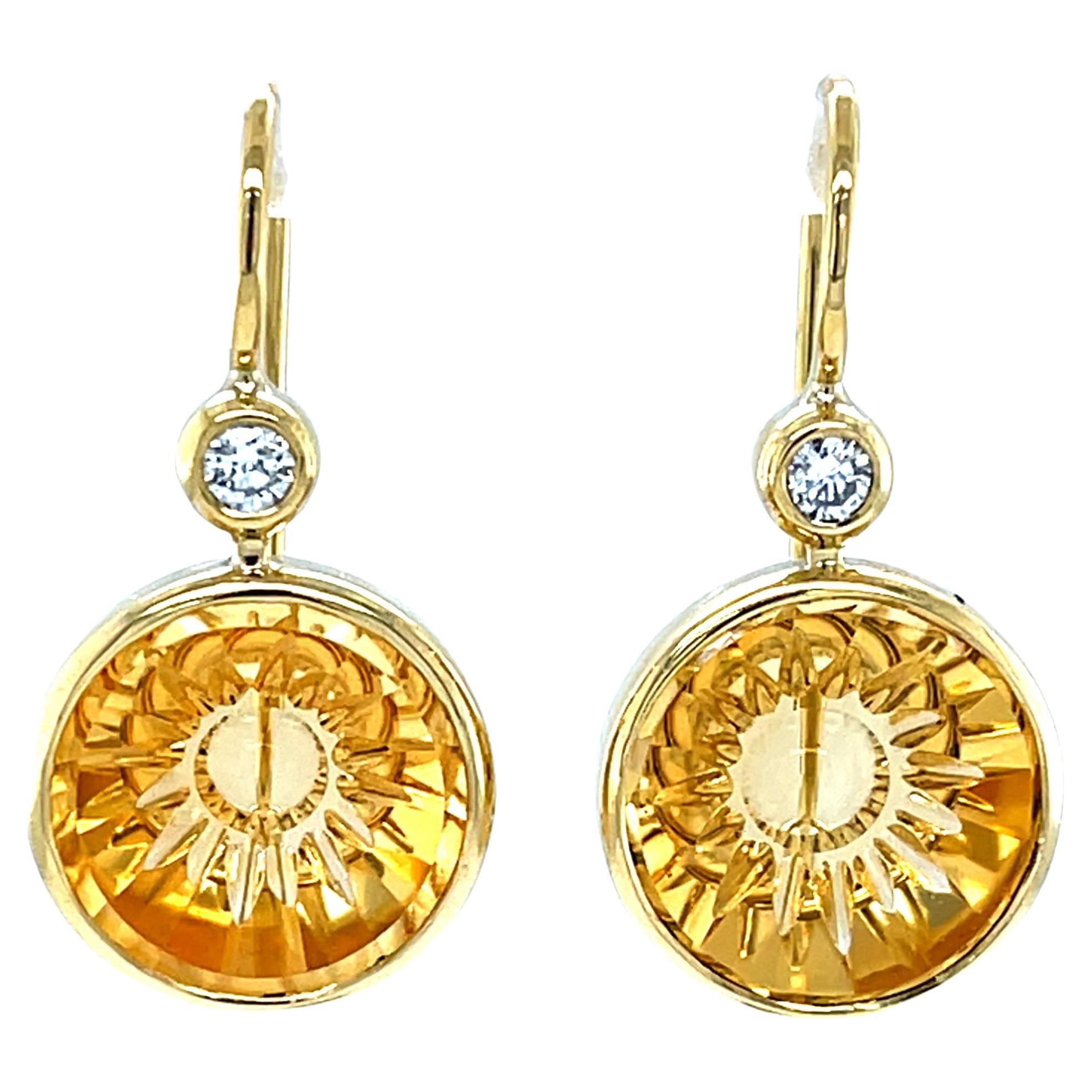 Pendientes Colgantes de Oro Amarillo de 18k con Citrino Tallado a Mano y Diamantes en venta