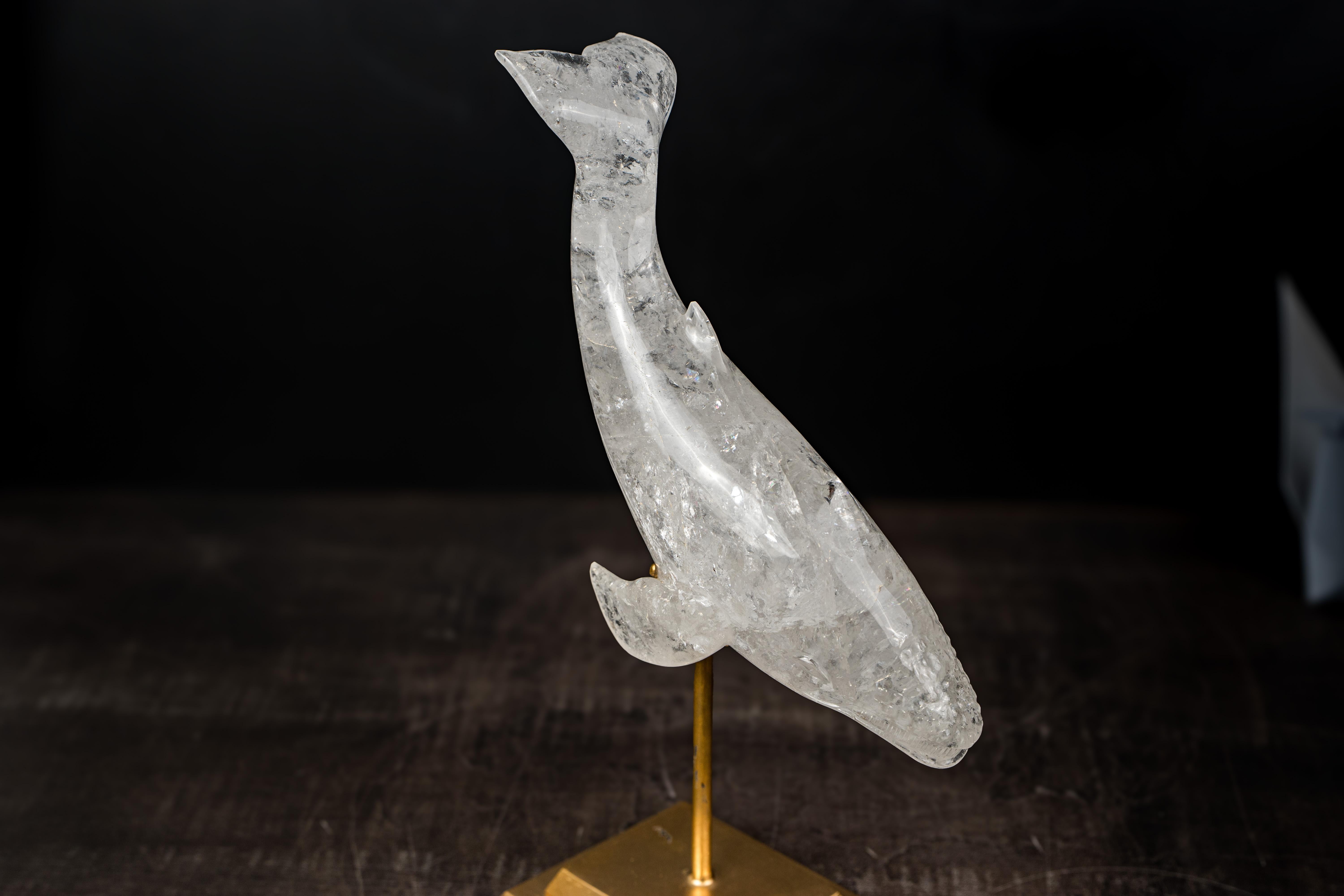 Hand-Carved Clear Quartz Humpback Whale Sculpture in vendita 3
