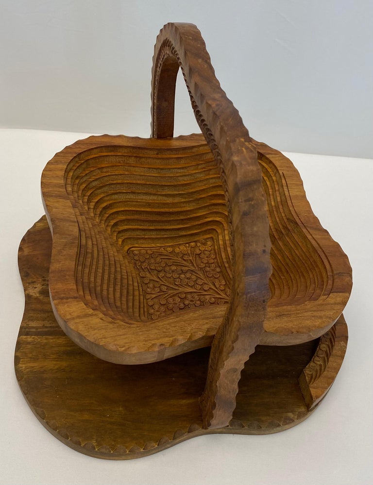 HandCarved Collapsible Wooden Fruit Basket For Sale at 1stDibs