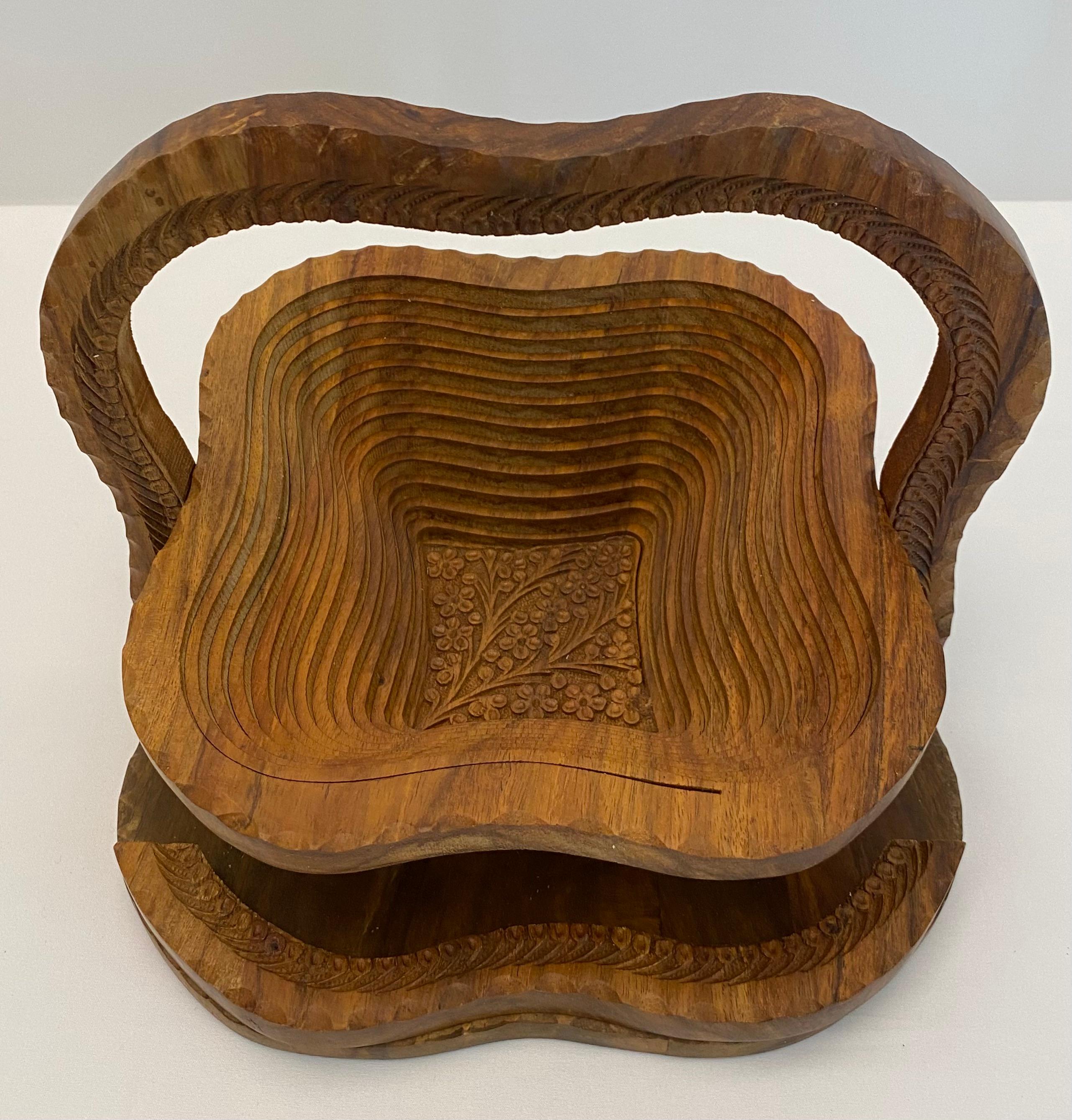 Mid-Century Modern Wooden Fruit Basket Hand-Carved and Collapsible  For Sale