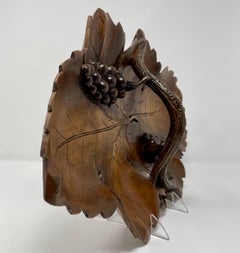 Hand-Carved Country French Wood Fruit Tray circa 1950