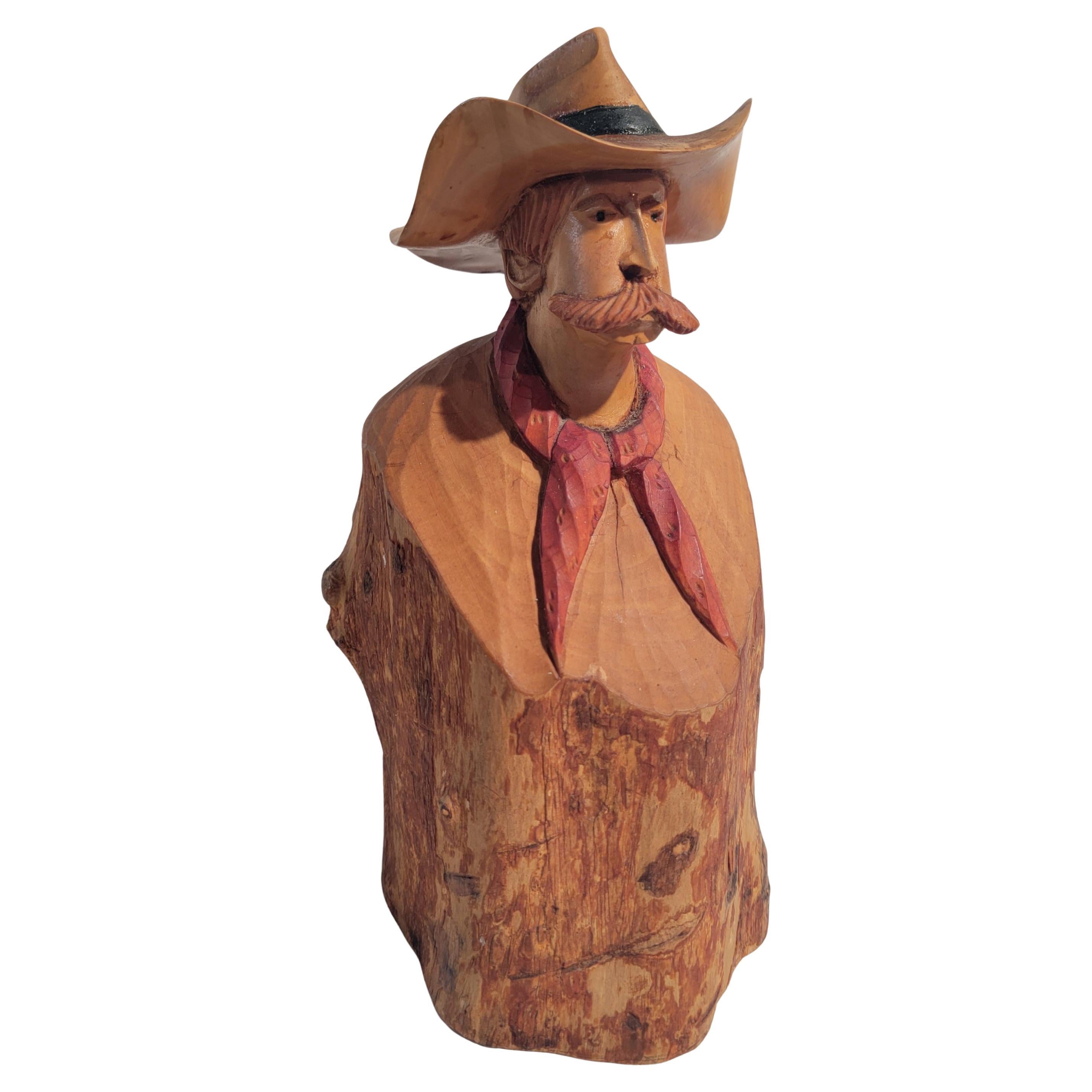 Cowboy sculpté à la main en une seule pièce de Wood Wood en vente