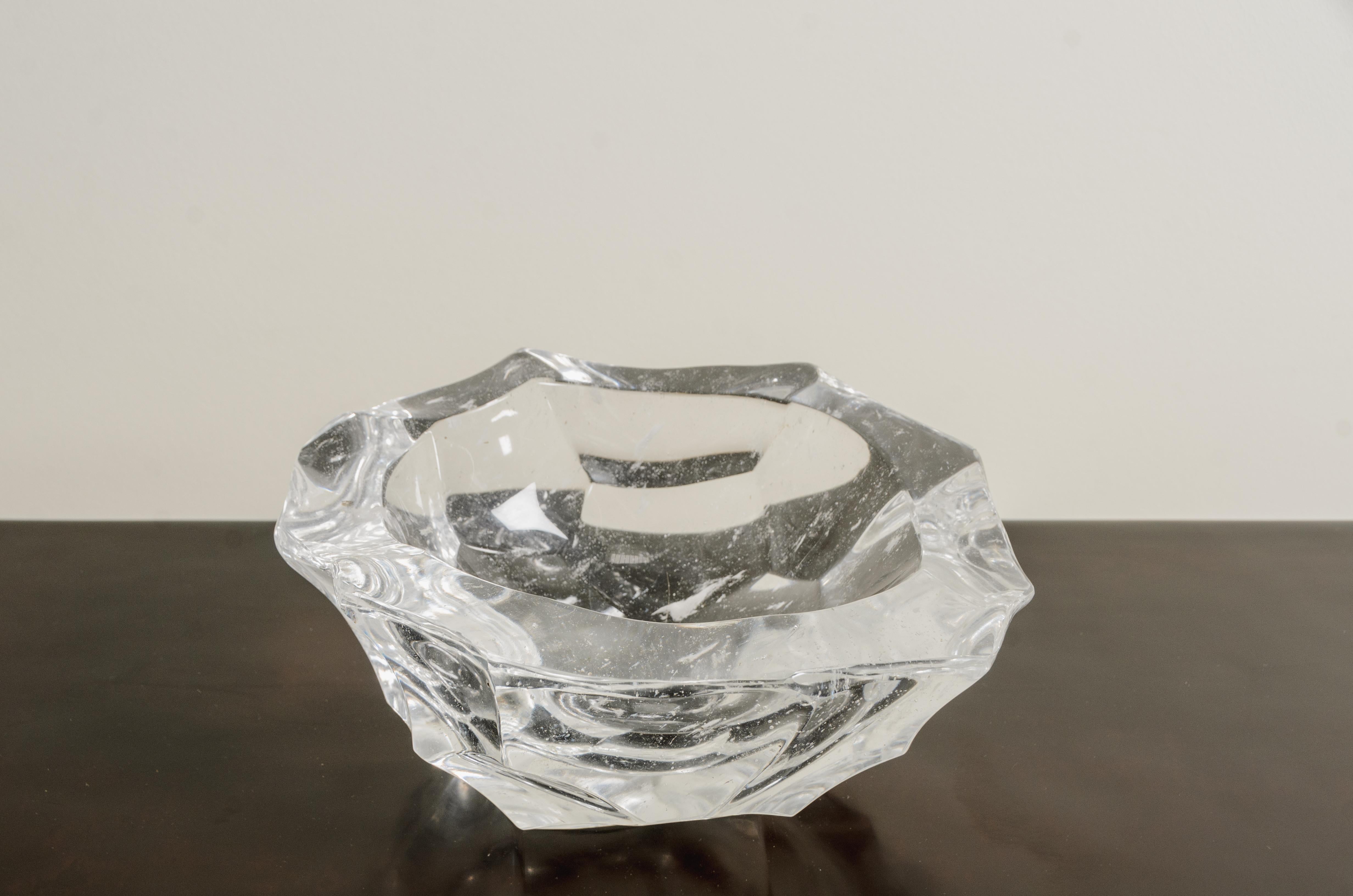 Hand-Carved Hand Carved Crystal Bamboo Shaven Design Bowl by Robert Kuo, Limited For Sale