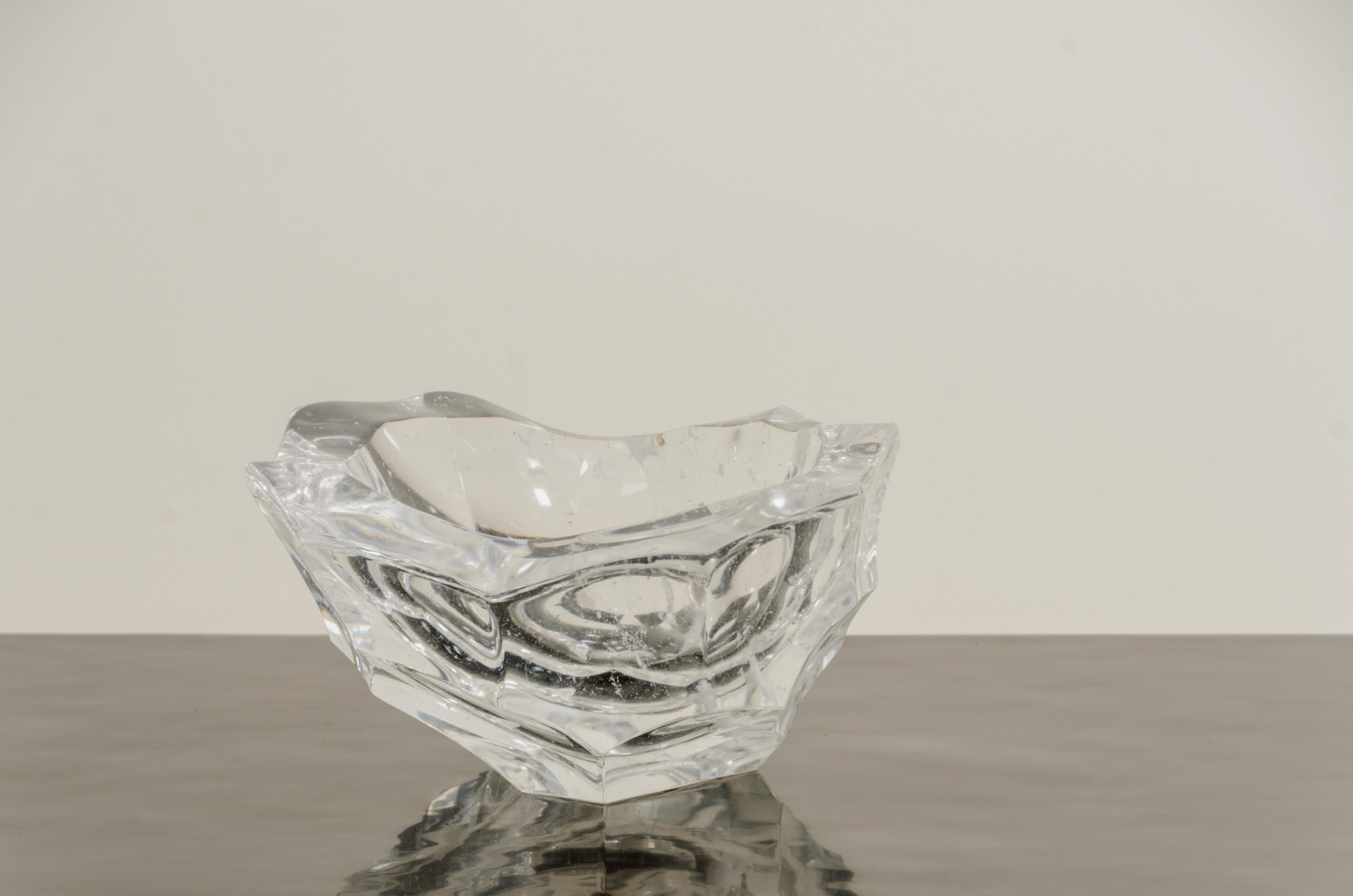 Contemporary Hand Carved Crystal Bamboo Shaven Design Bowl by Robert Kuo, Limited For Sale