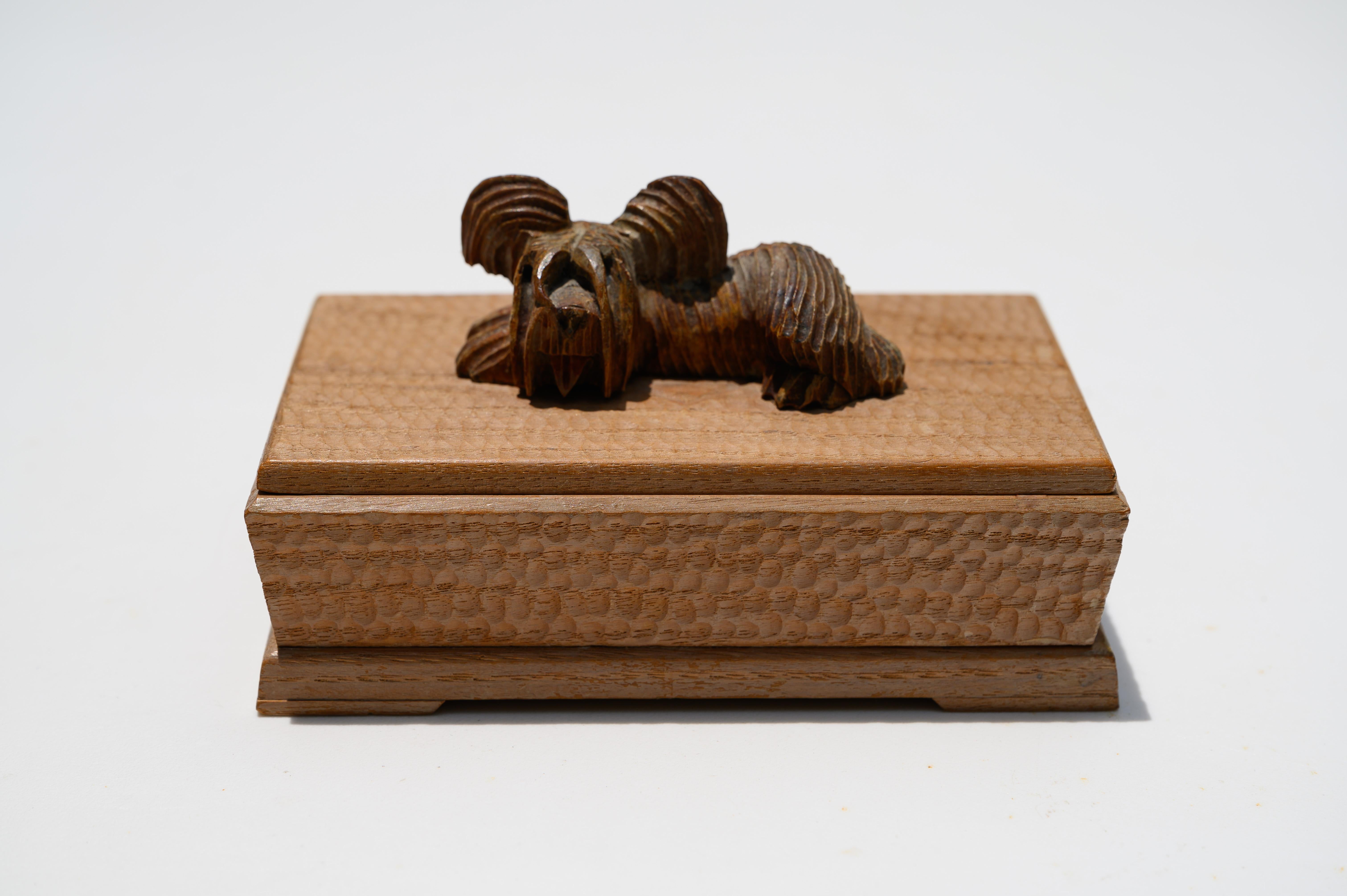 Hand-Crafted Hand-Carved Decorative Wooden Keepsake Box with Animal Sculpture Lidded Top For Sale