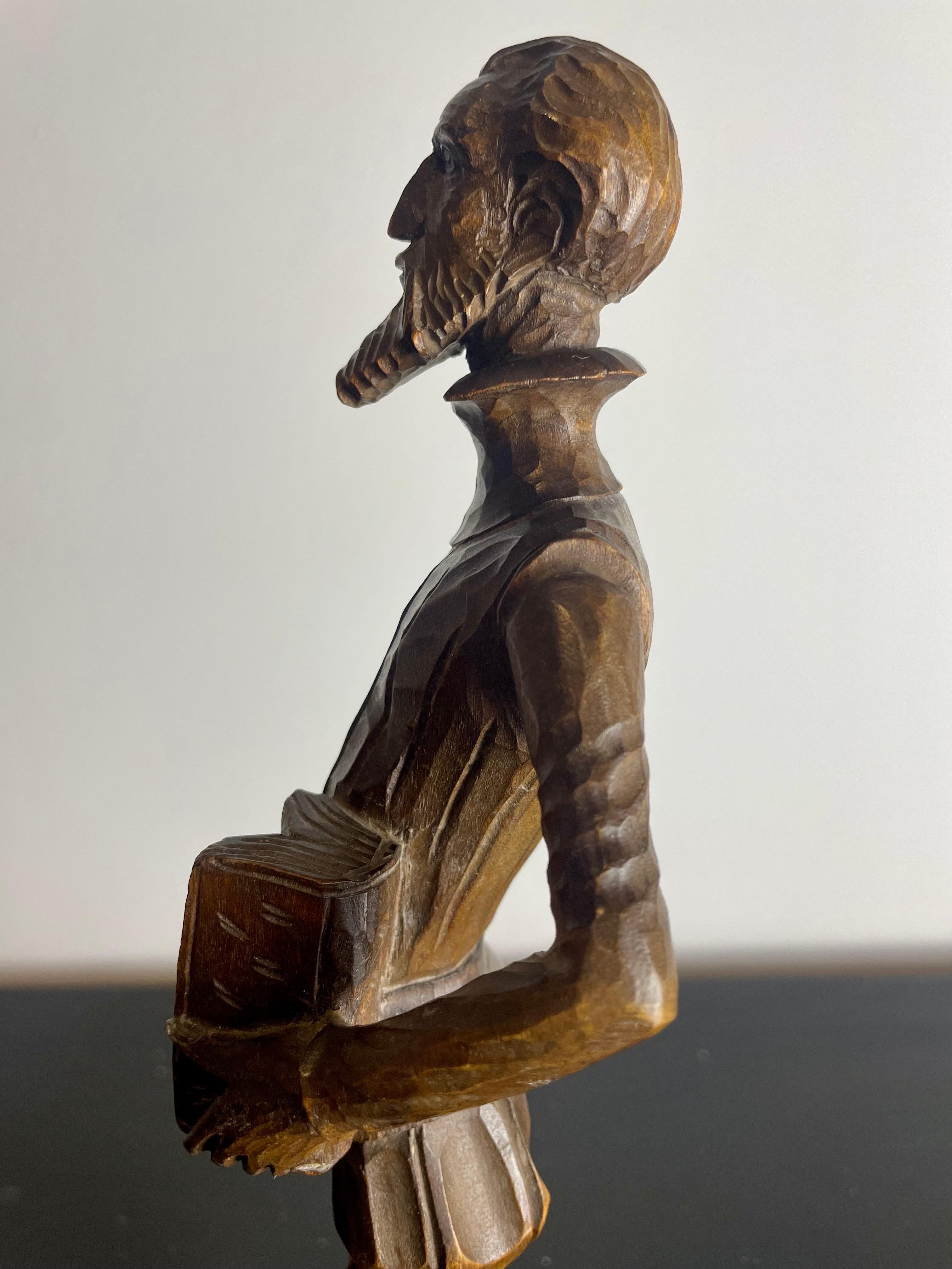 Hand-carved Don Quixote wooden statuette sculpture - Spain 19th Art Nouveau 6