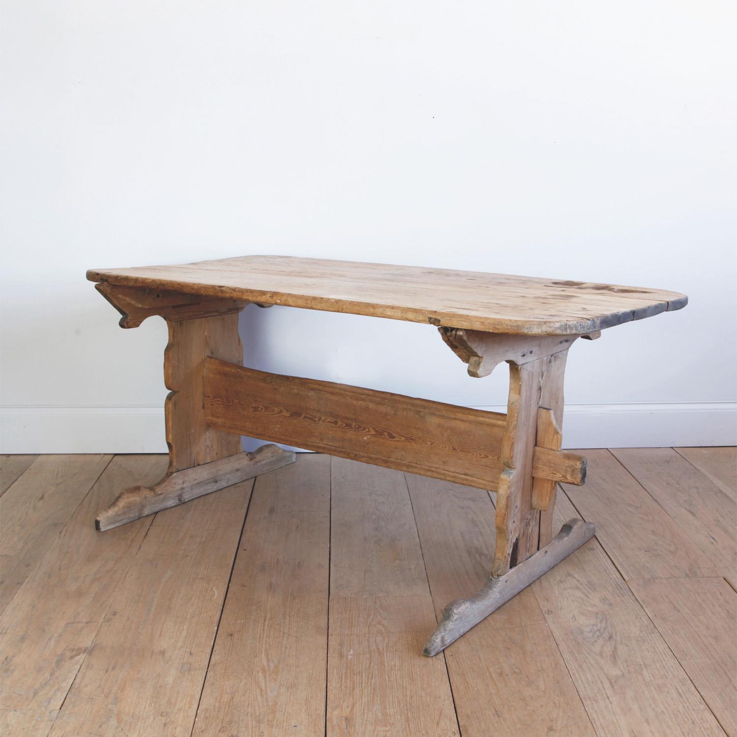 Pine Hand Carved Early 19th Century Swedish Trestle Table For Sale