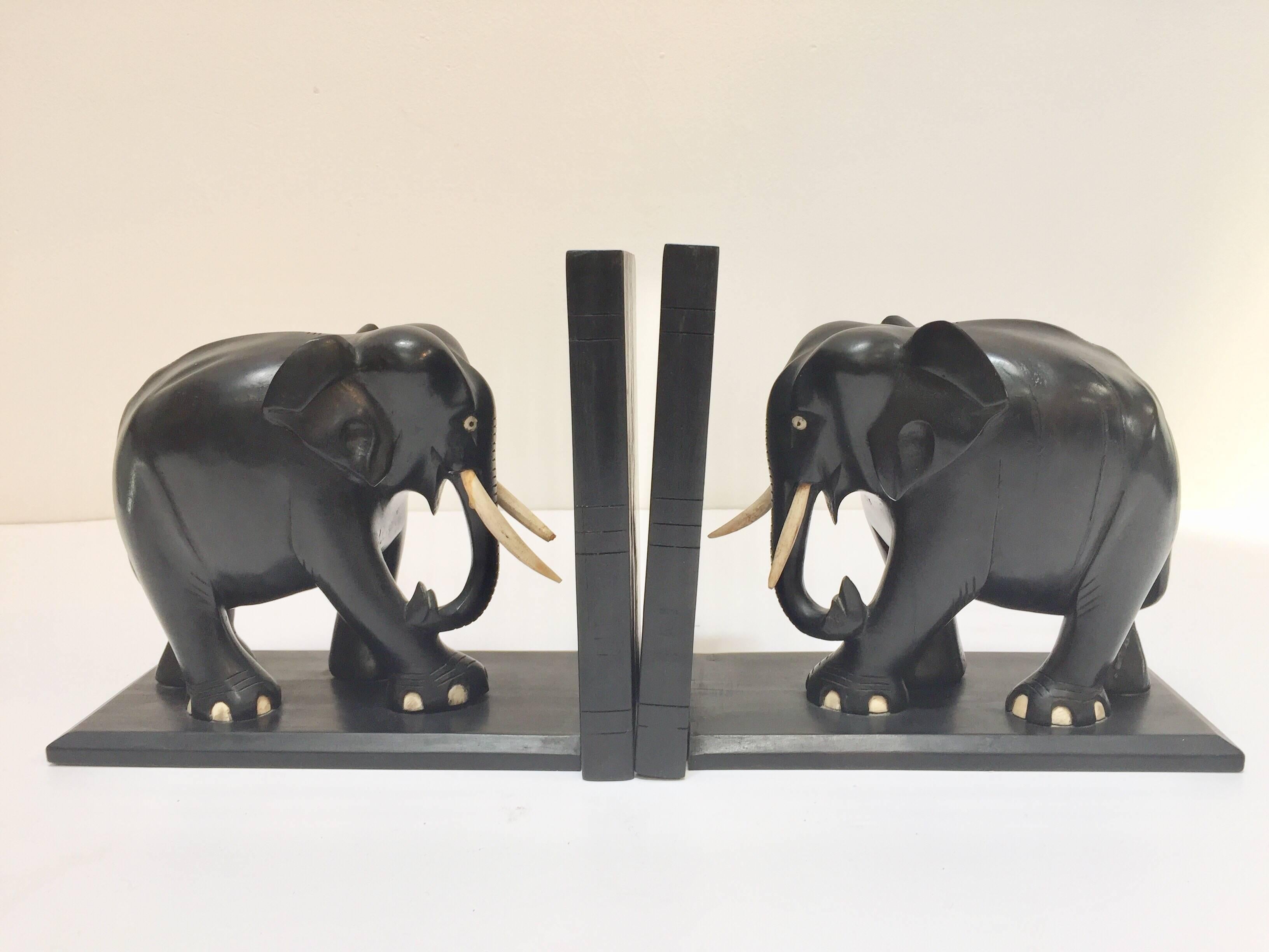 Anglo-Indian Hand-Carved Large Ebonized African Elephant Bookends, circa 1950