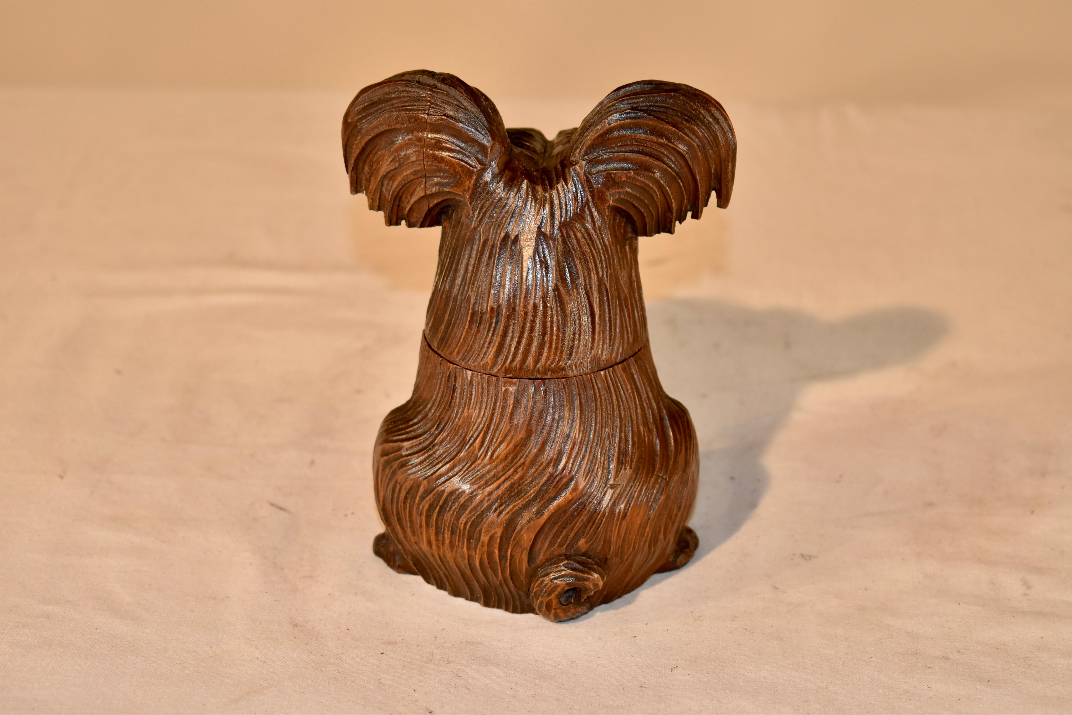 Mid-20th Century Hand-Carved English Yorkshire Terrier Box, Circa 1930's For Sale