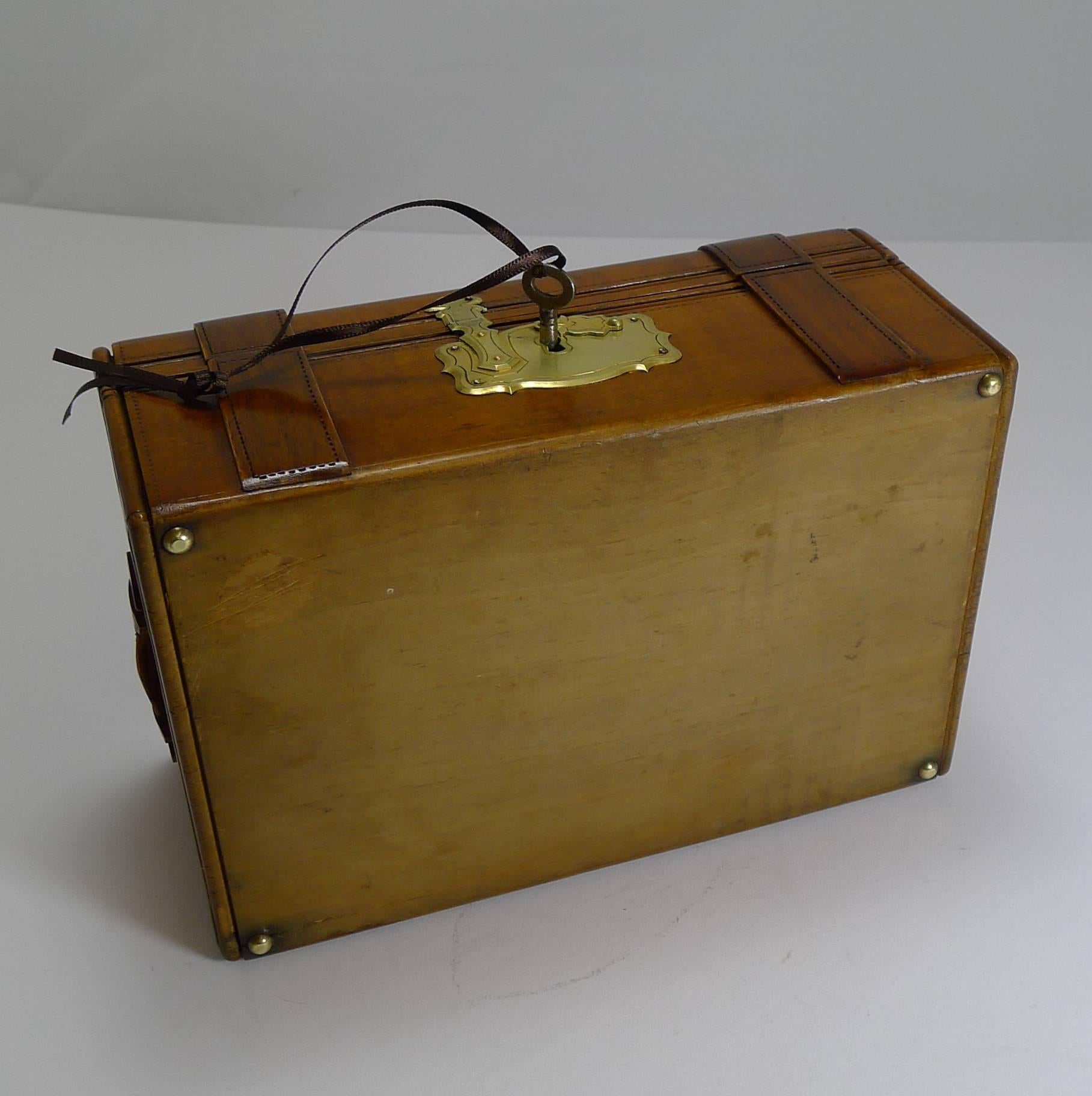 Hand-Carved French Jewelry Box, Miniature Trunk, circa 1880 1