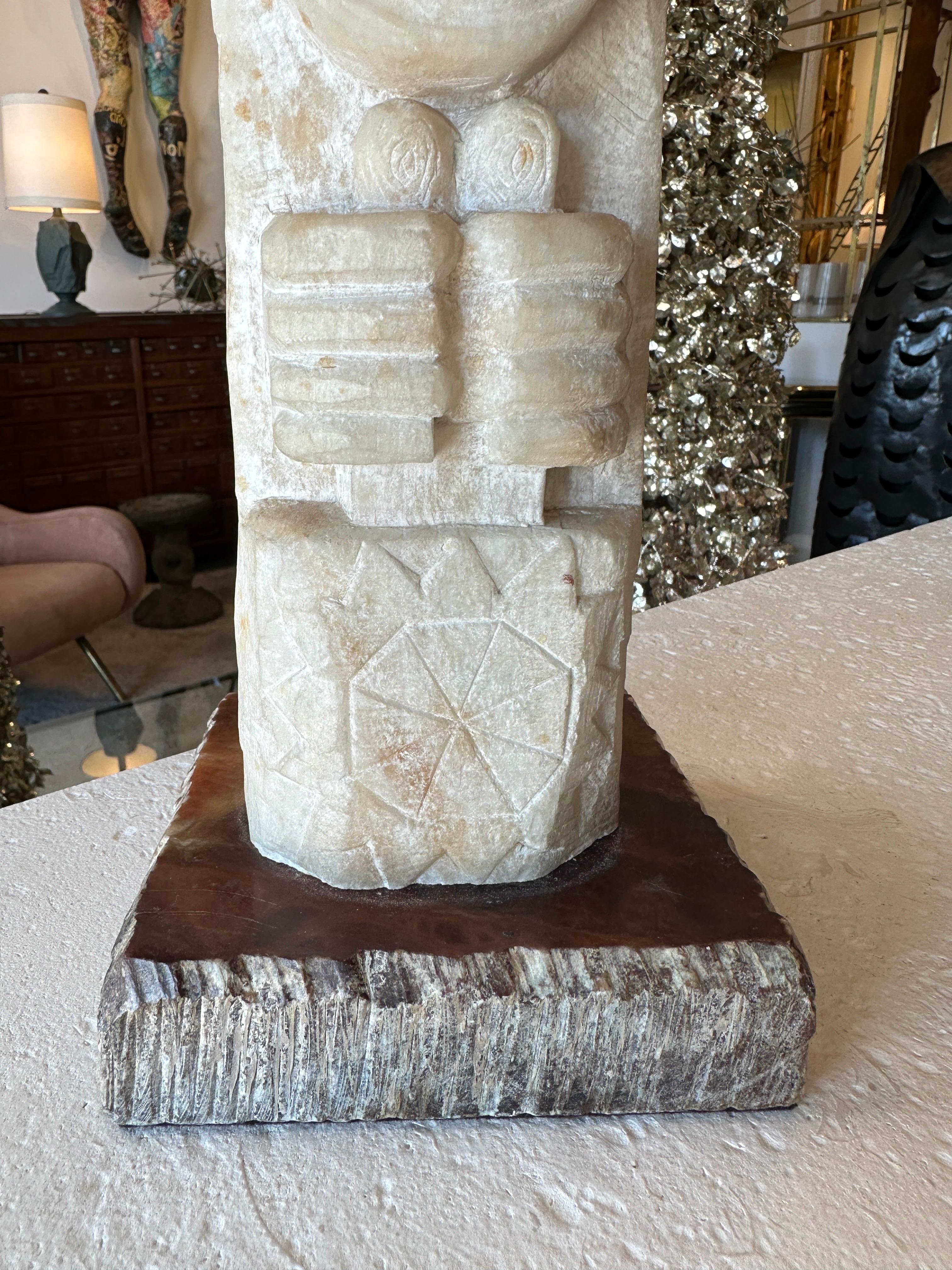 Hand Carved French Polynesian Alabaster Table Lamp In Good Condition For Sale In East Hampton, NY
