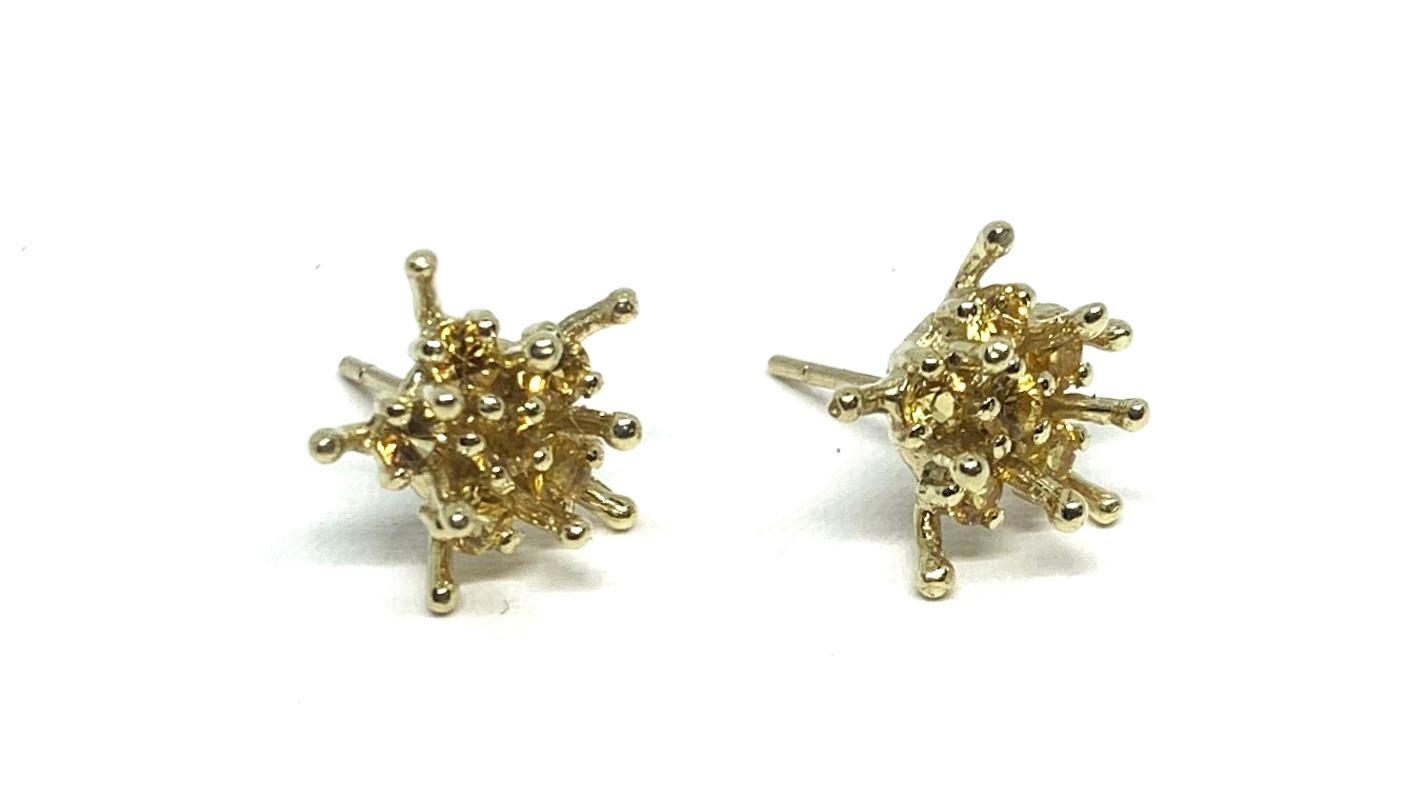 Carved Gemstone Flower Earring Jacket Set with Yellow Sapphire and Gold Posts In New Condition For Sale In Los Angeles, CA
