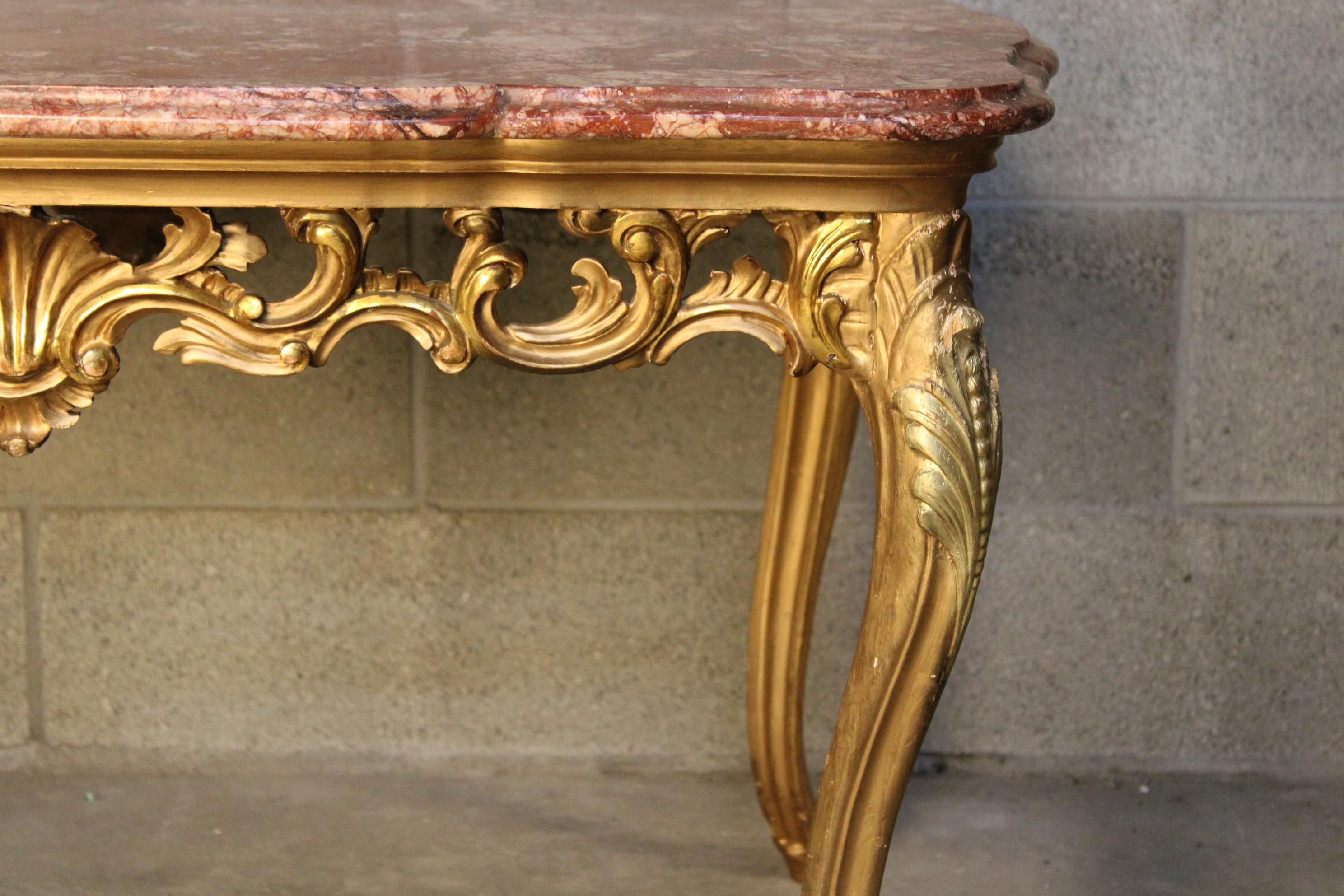  Italian Gilded wood Center Table with Marble Top In Good Condition For Sale In Torino, IT