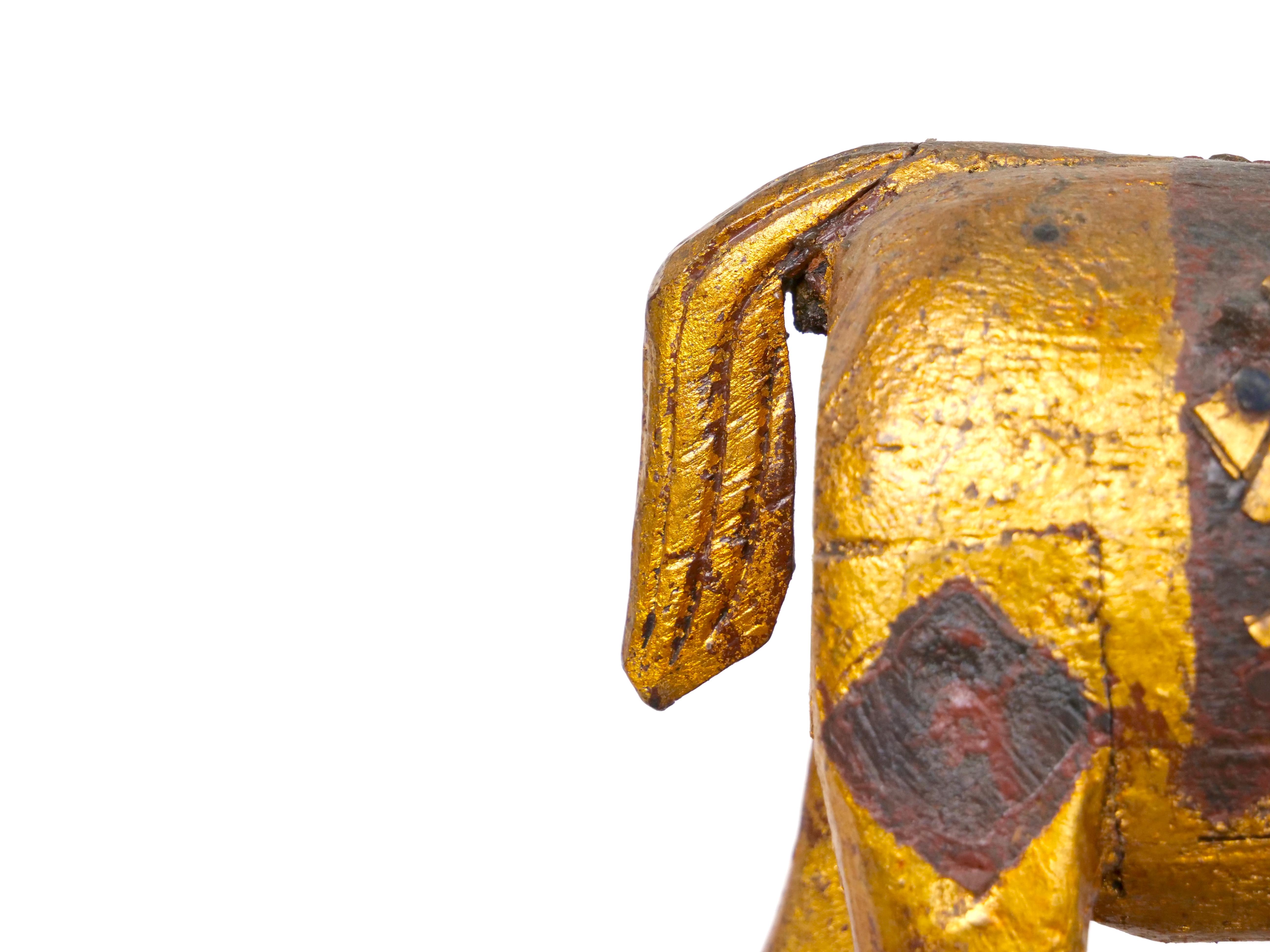 Sculpture d'animal en or doré sculptée à la main/pièce décorative à base en bois en vente 12