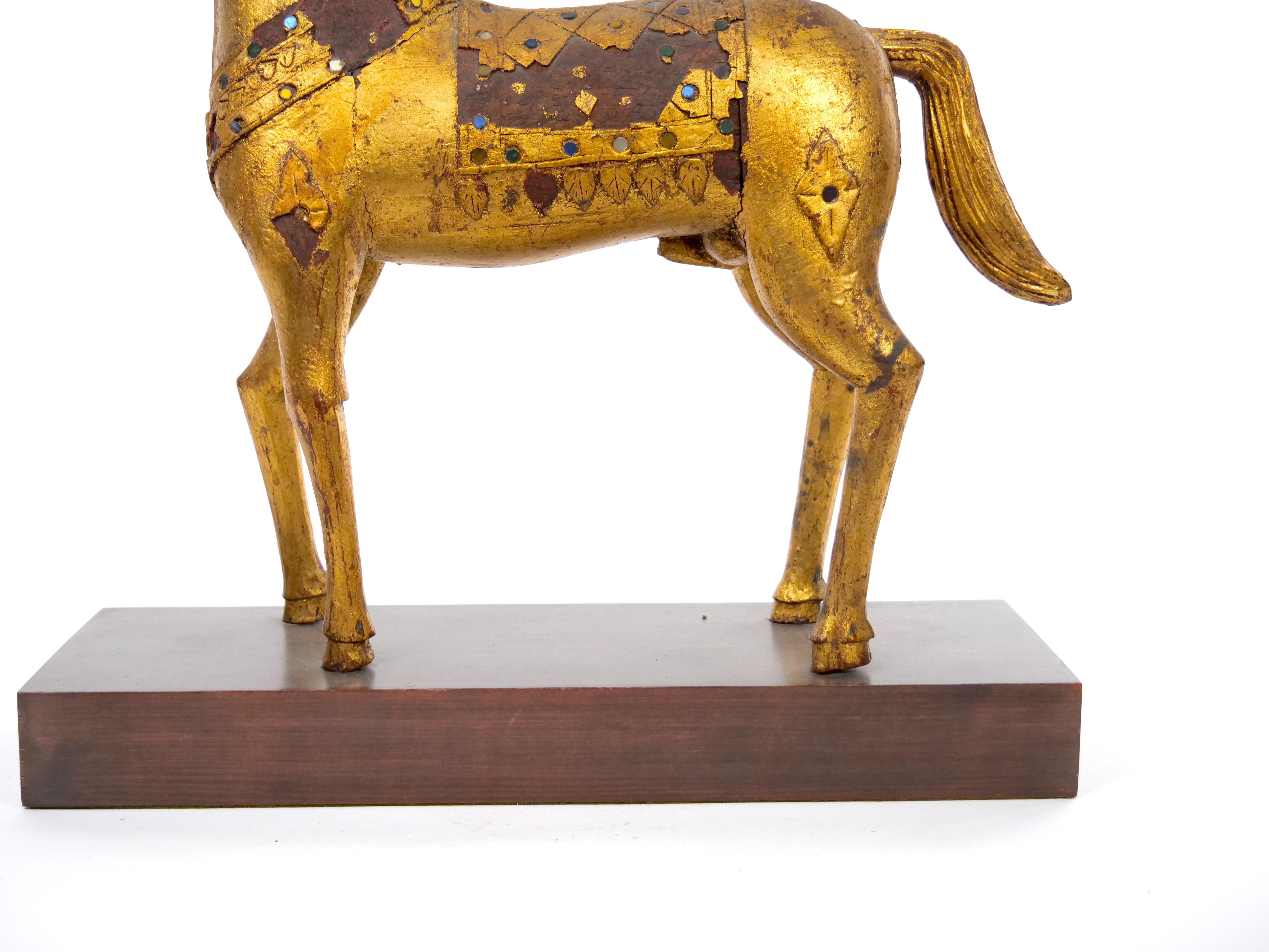 20th Century Hand Carved Gilt Gold Animal Sculpture / Wood Base Decorative Piece For Sale