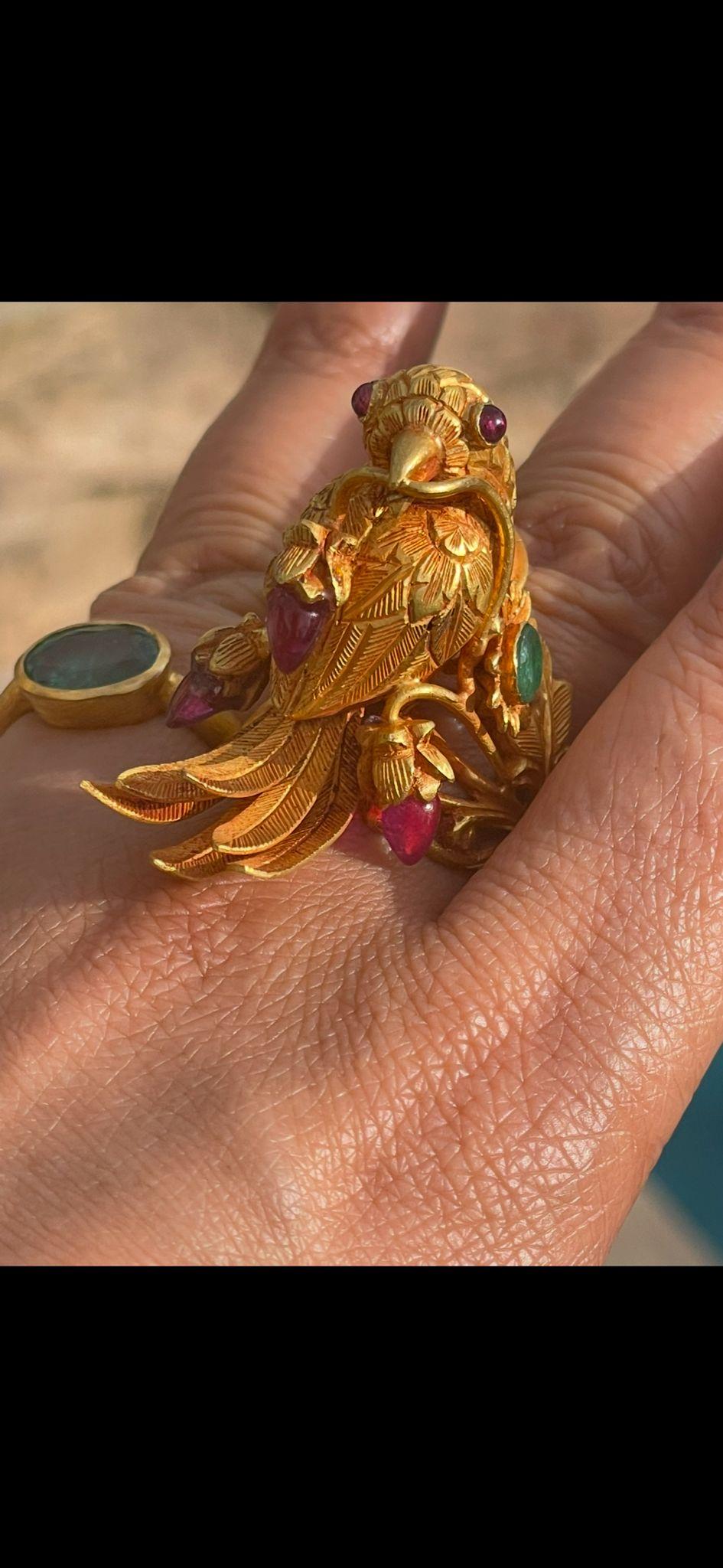 Hand Carved Gold Bird Ring with 15 carats Emerald Ruby Diamond 22k gold custom In New Condition For Sale In Yorba Linda, CA
