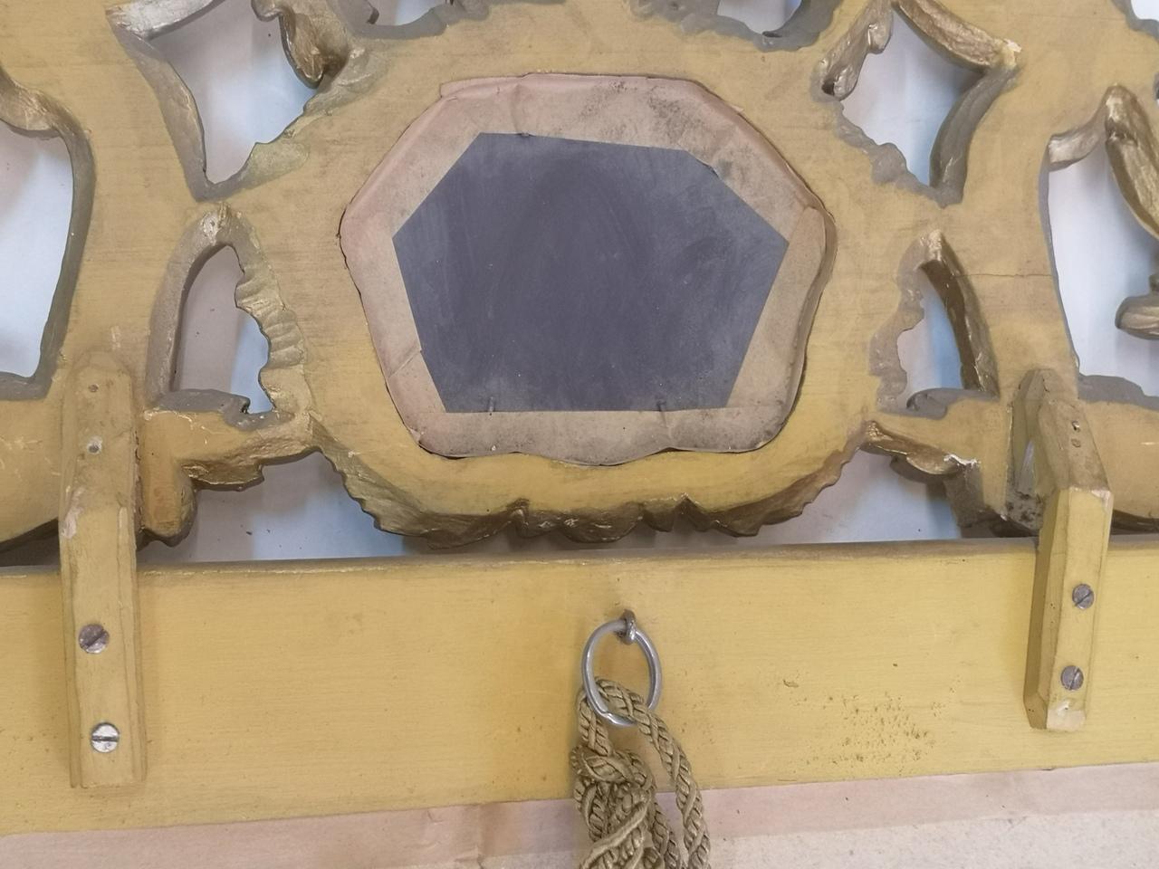 Hand Carved Gold-Plated Wooden Mirror, 19th Century 9