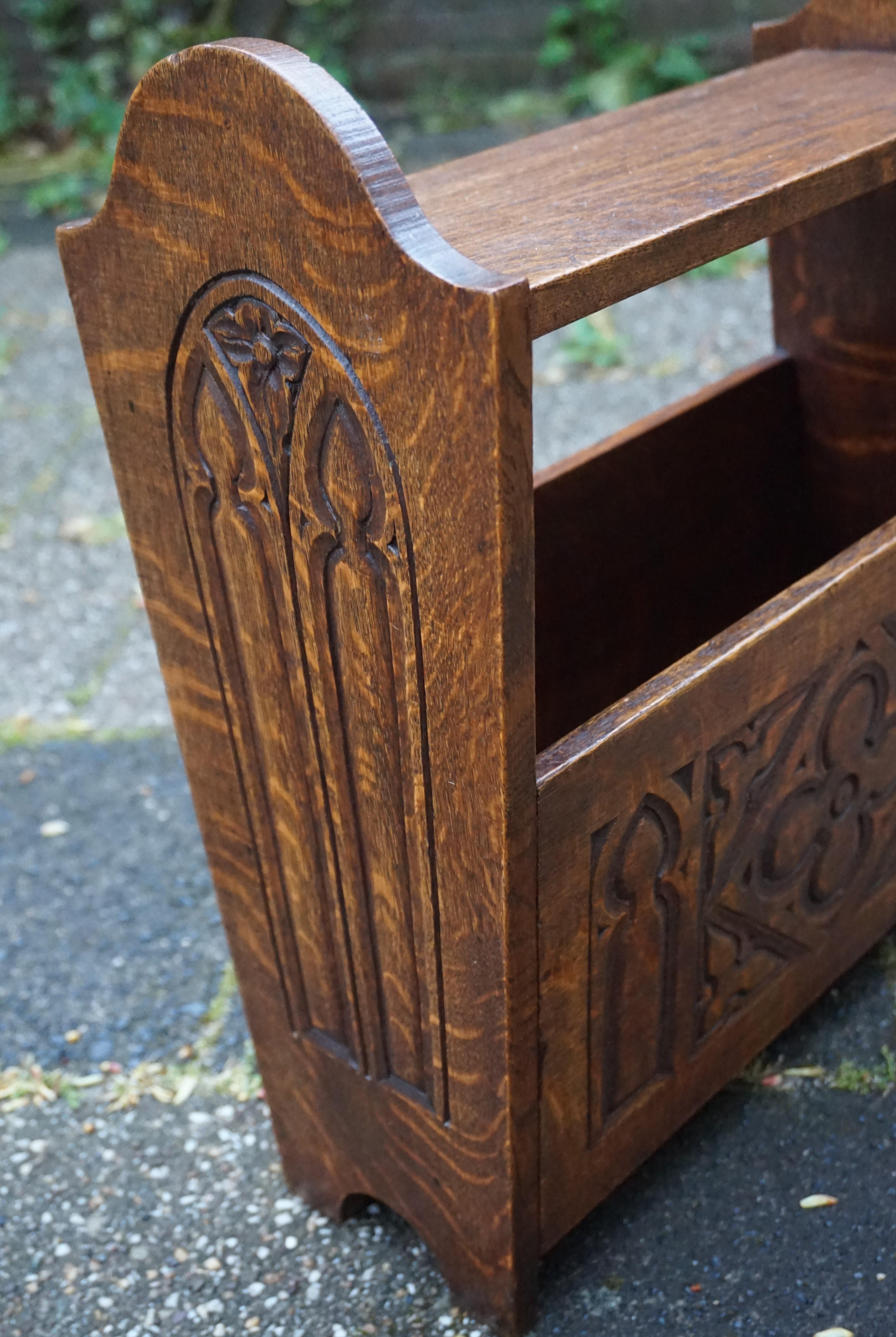 Hand Carved Gothic Revival Newspaper & Magazine Stand of Early 1900s Tiger Oak 4