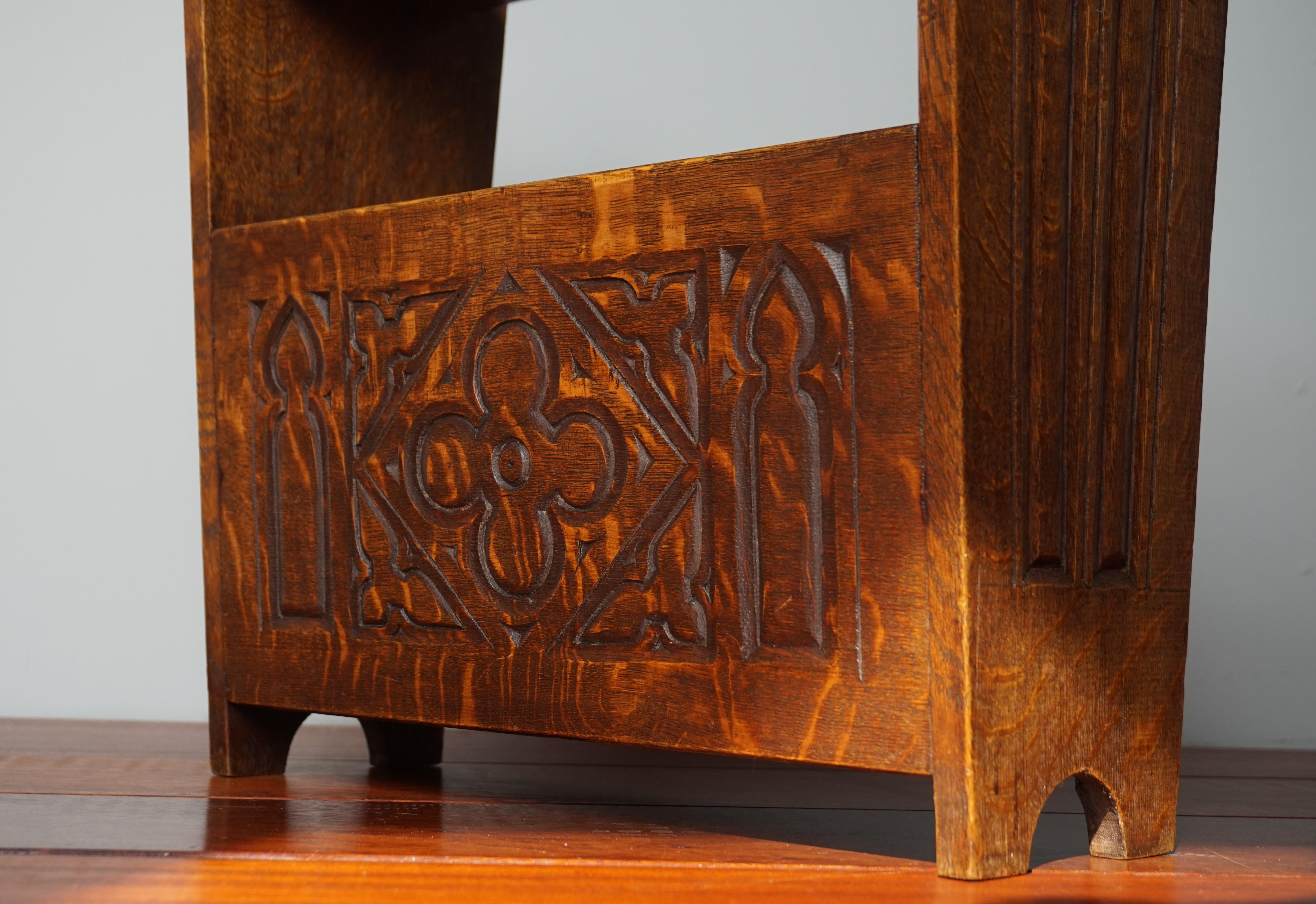Hand-Carved Hand Carved Gothic Revival Newspaper & Magazine Stand of Early 1900s Tiger Oak