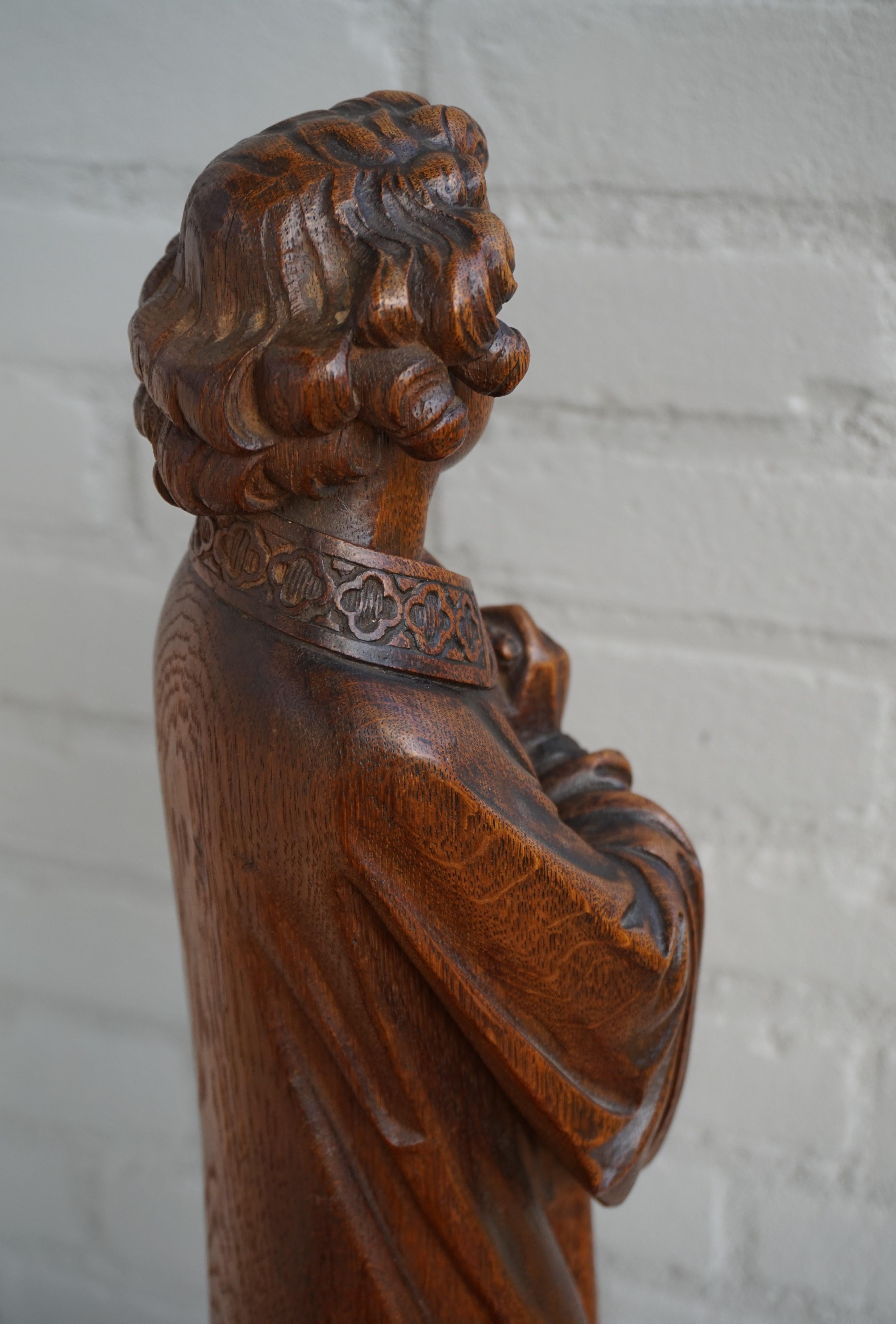 Hand Carved Gothic Revival Oakwood Altar Boy Sculpture Holding a Church Censer For Sale 5