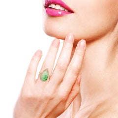 Hand Carved Green Jade 14 Karat Gold Diamond Ring