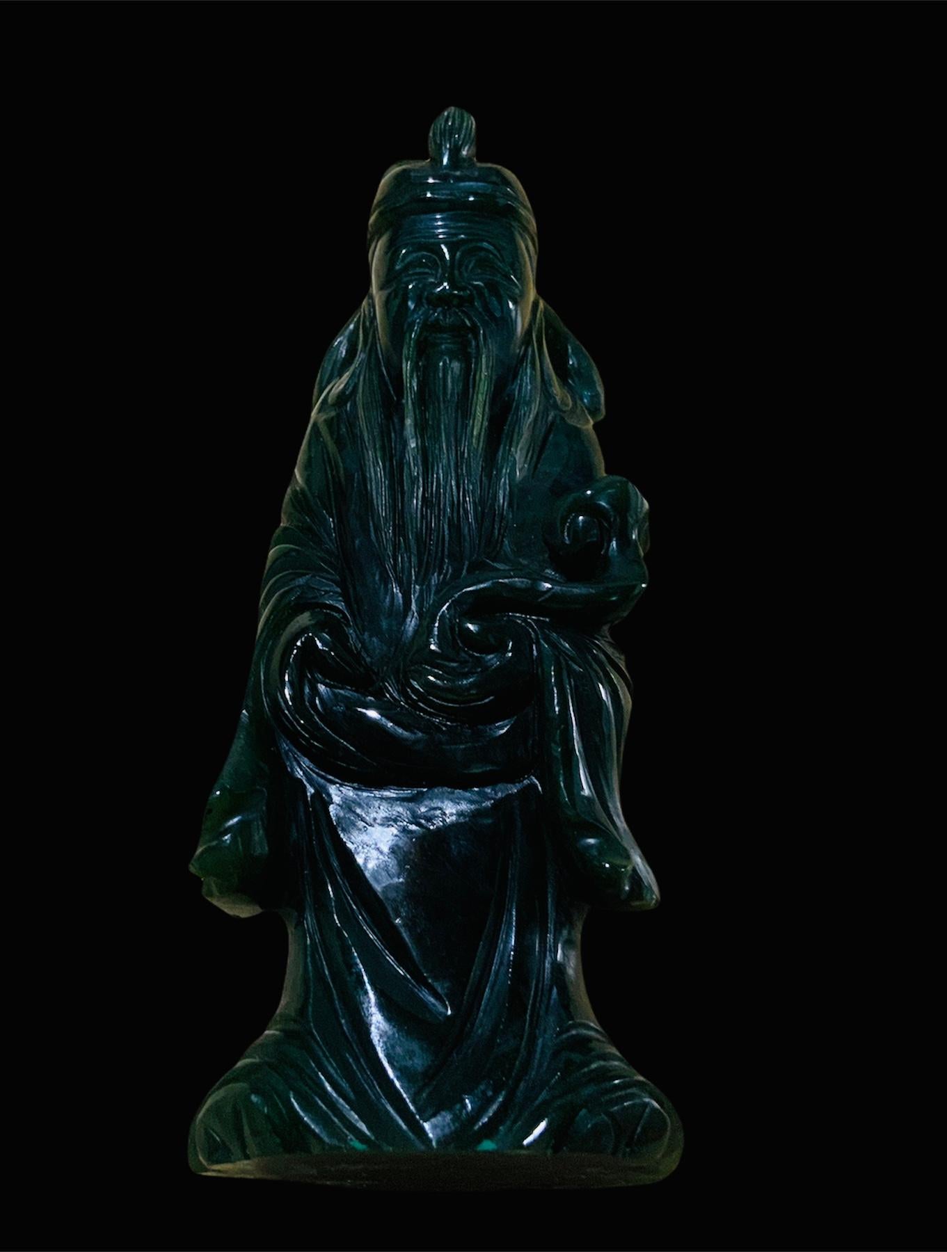 Hand-Carved Hand Carved Green Pine Color Jade Small Chinese Wise Man Sculpture/Figurine