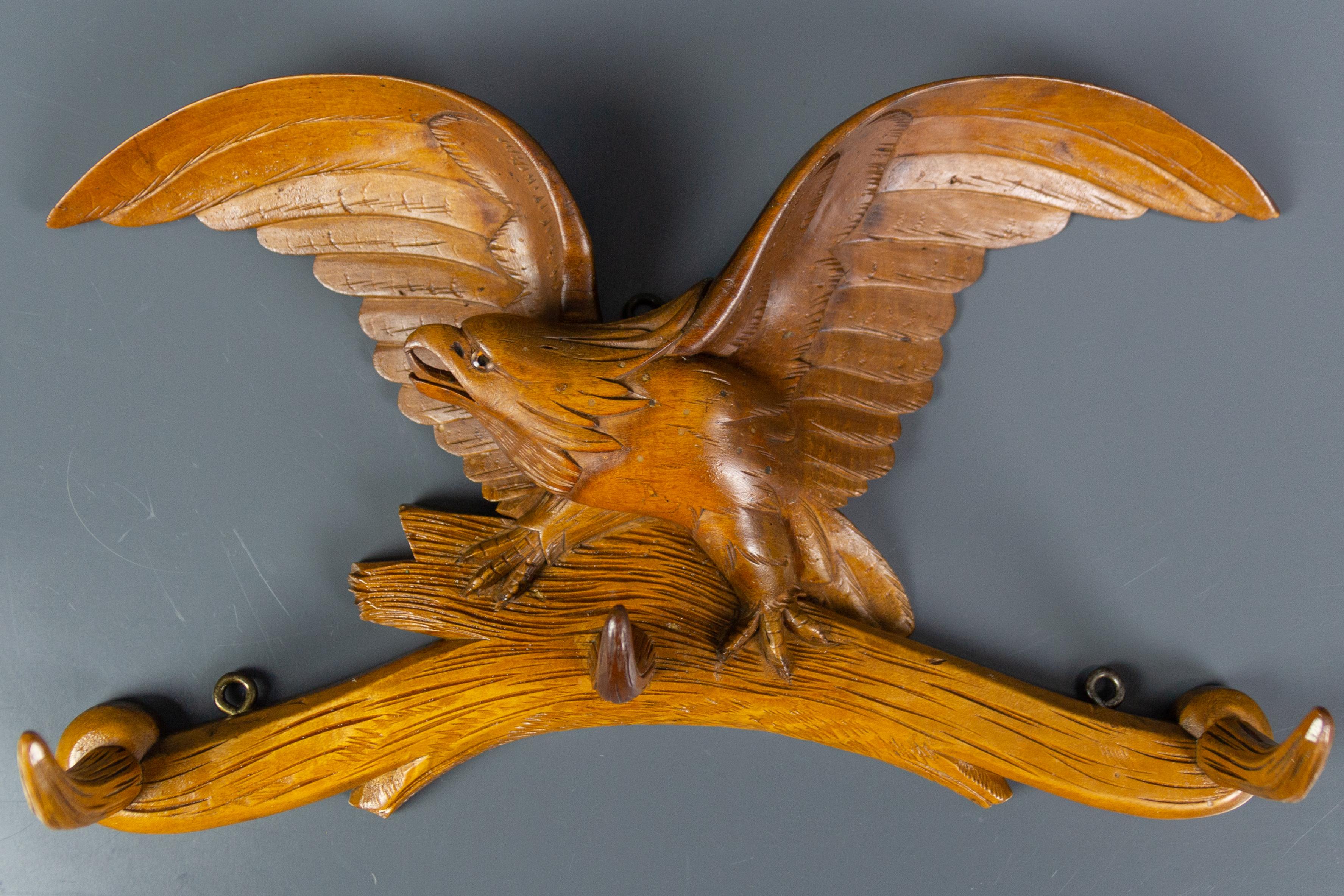 Hand Carved Hat Rack with Eagle Carving and Three Wooden Hooks, Germany, 1930s 3