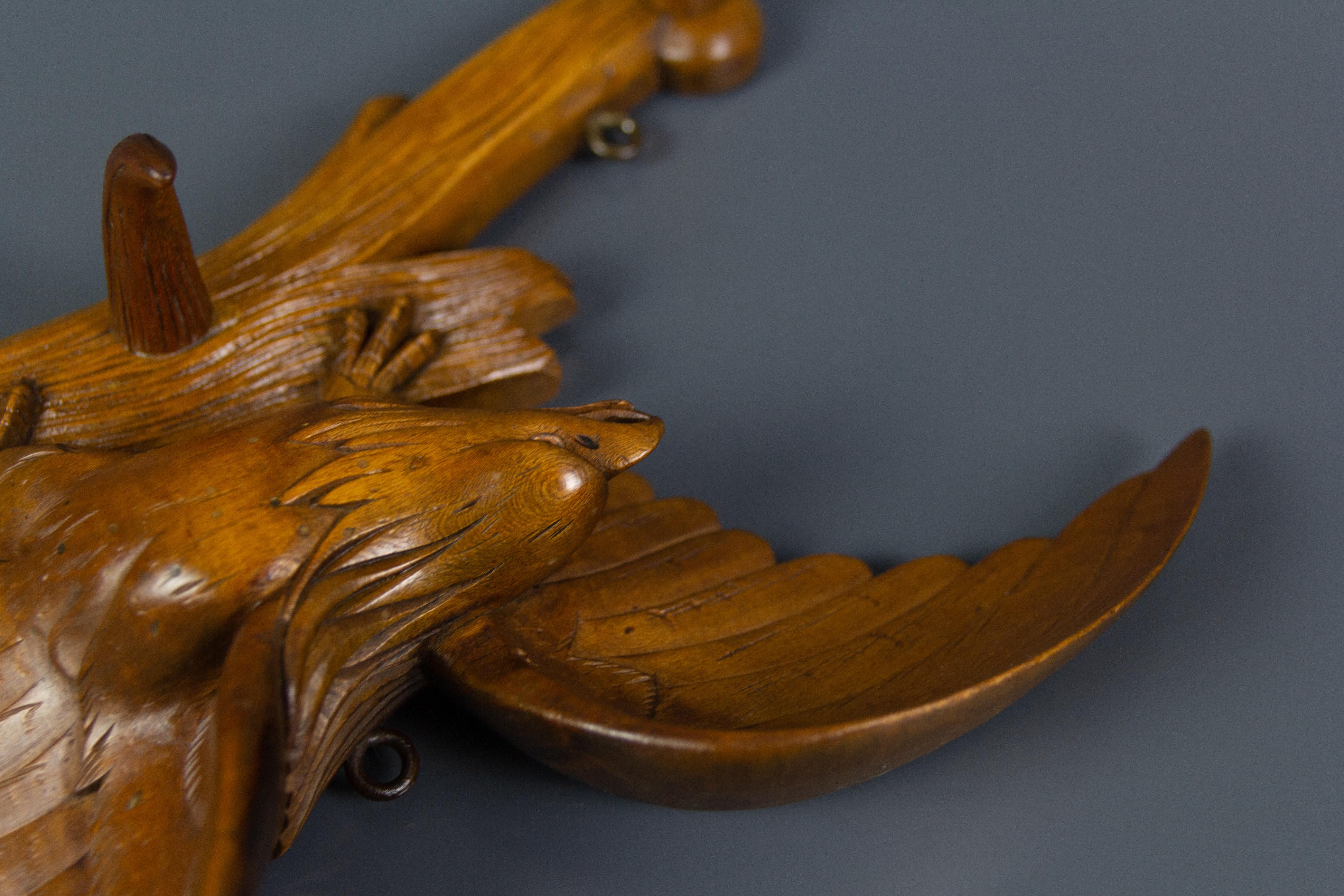 Hand Carved Hat Rack with Eagle Carving and Three Wooden Hooks, Germany, 1930s 5