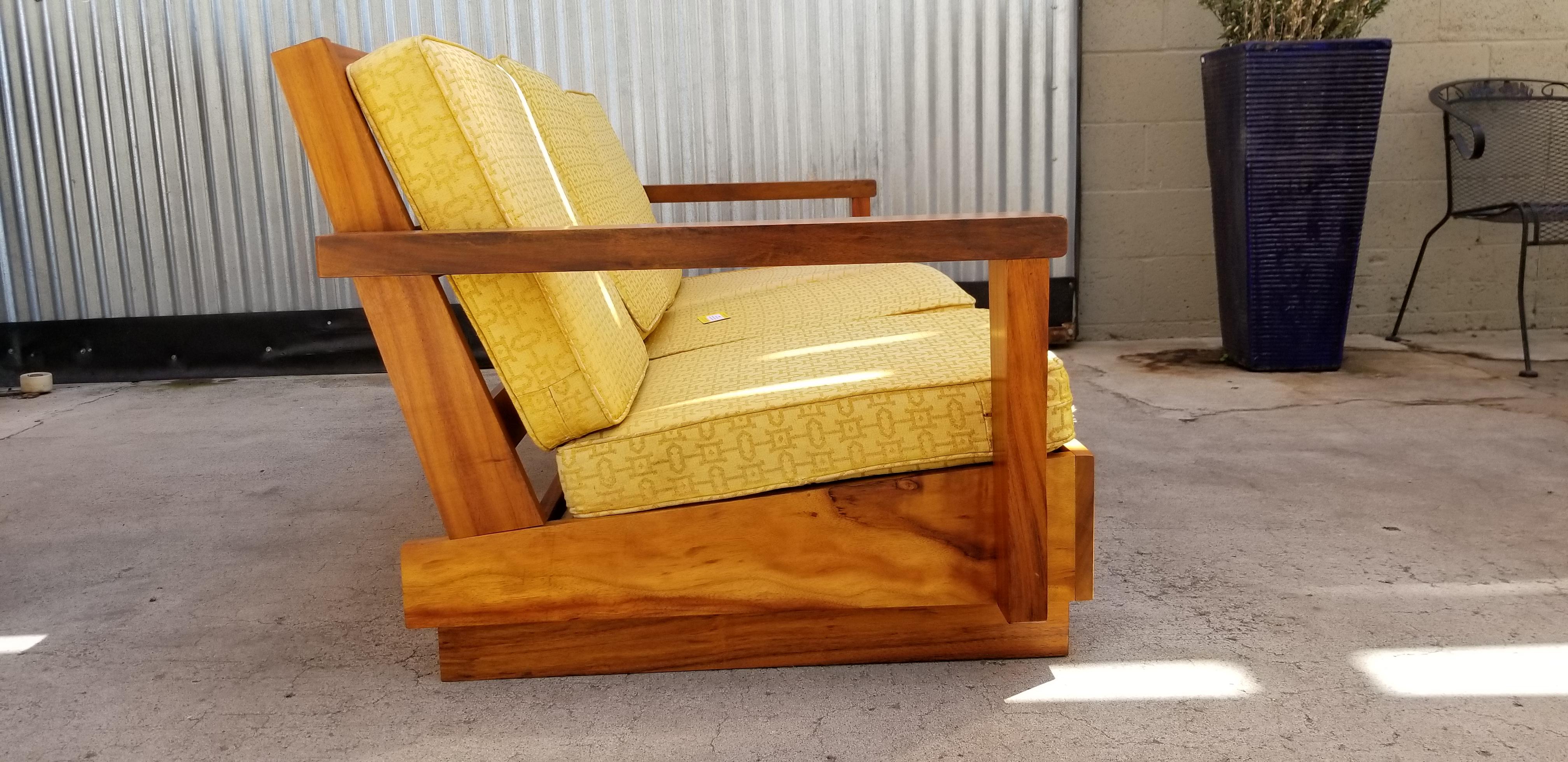 hawaiian sofa